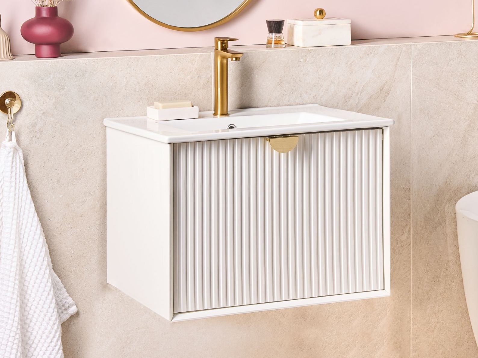 Pakabinama vonios spintelė praustuvui Berwyn 2870 (Balta)