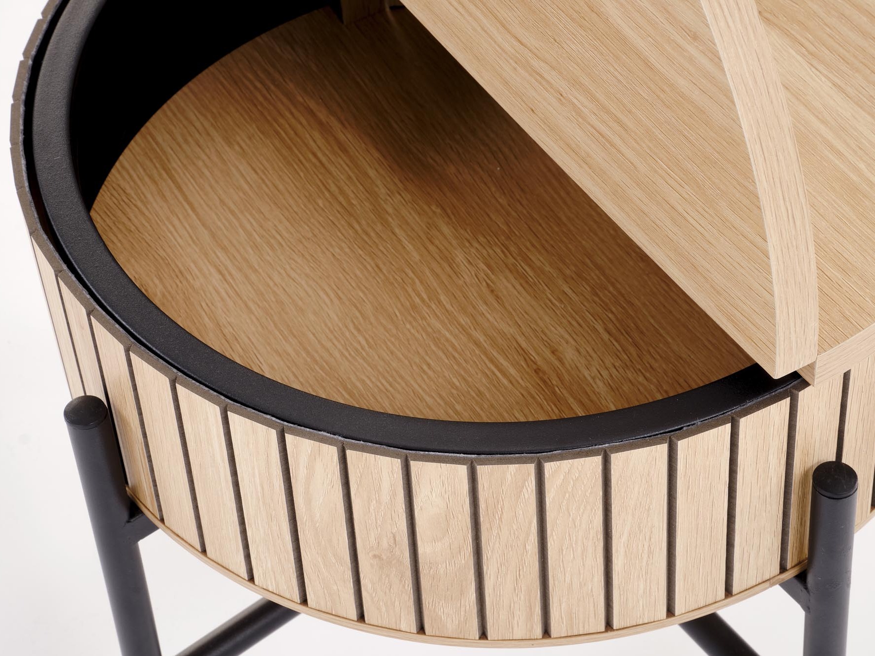 Žurnalinių staliukų komplektas ST8030