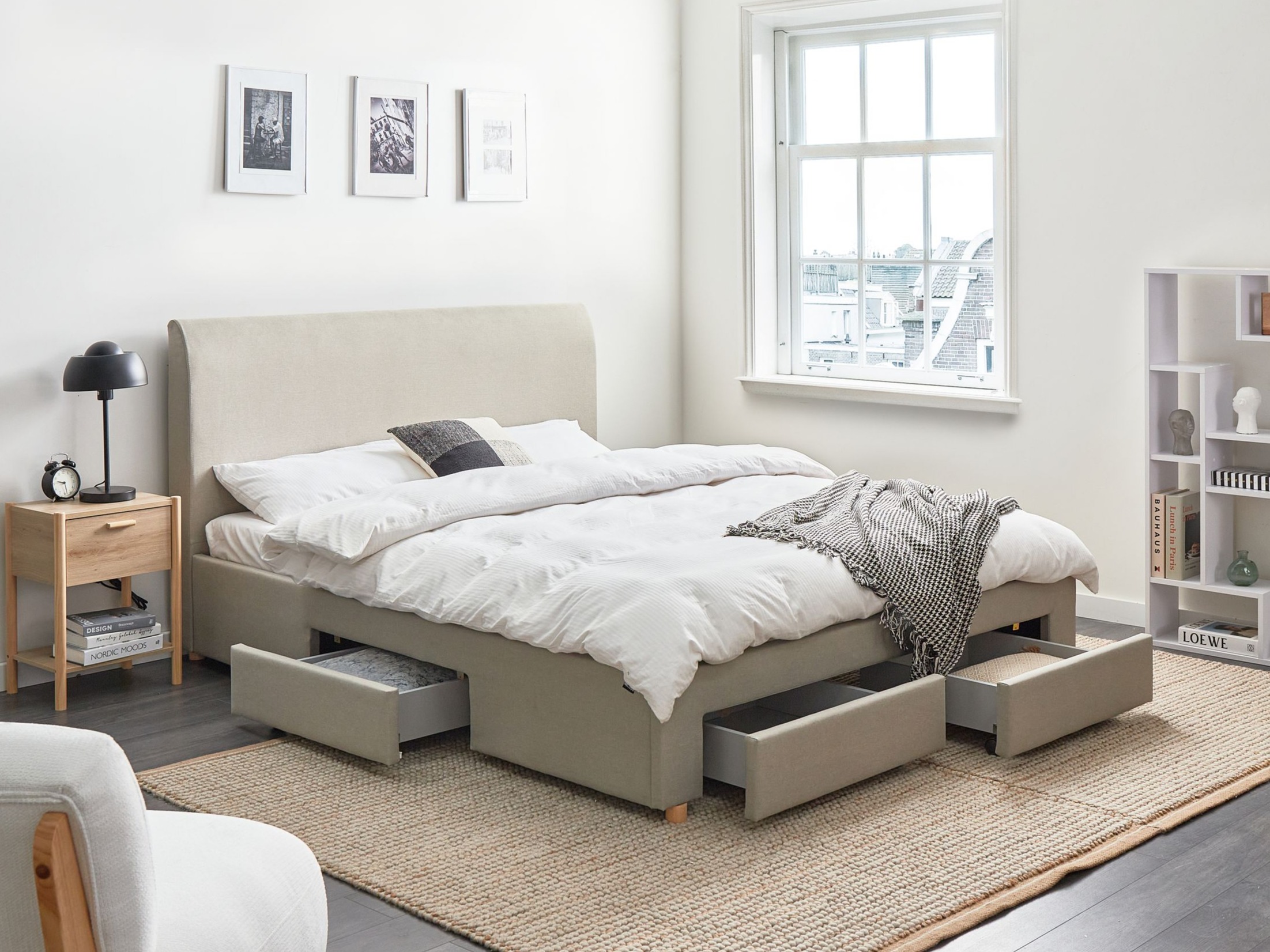 Lova Berwyn 2875 (Smėlinė)