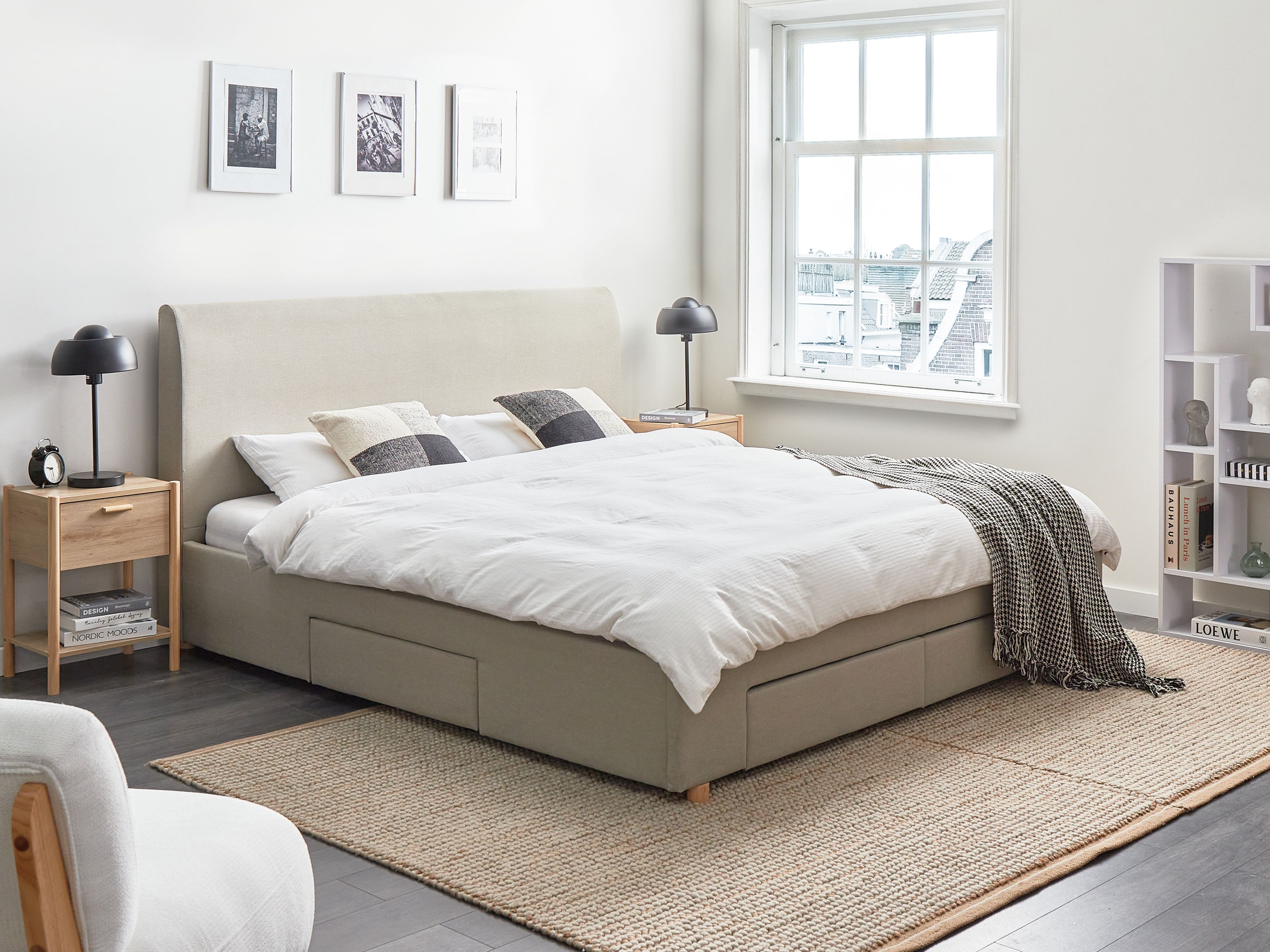 Lova Berwyn 2875 (Smėlinė)