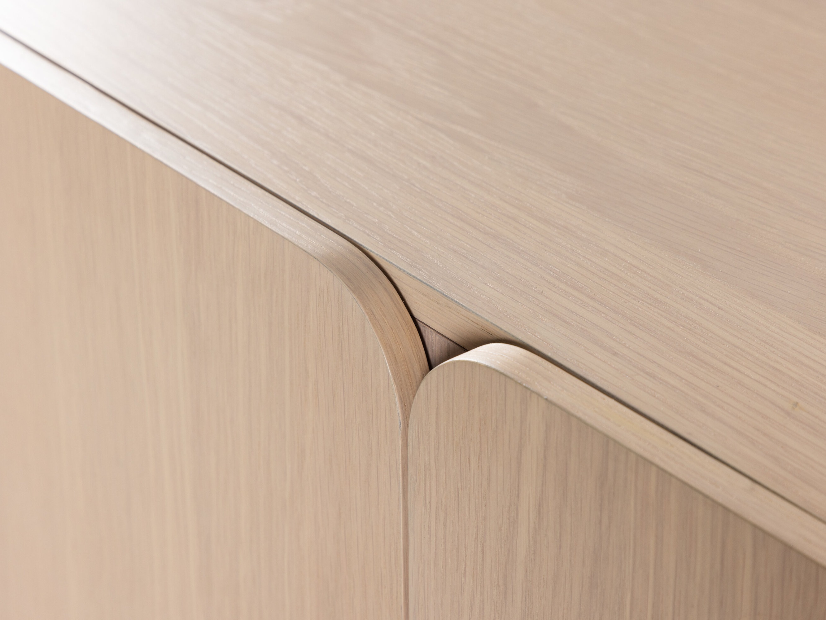 Spintelė Dallas 4979 (Šviesus medis)