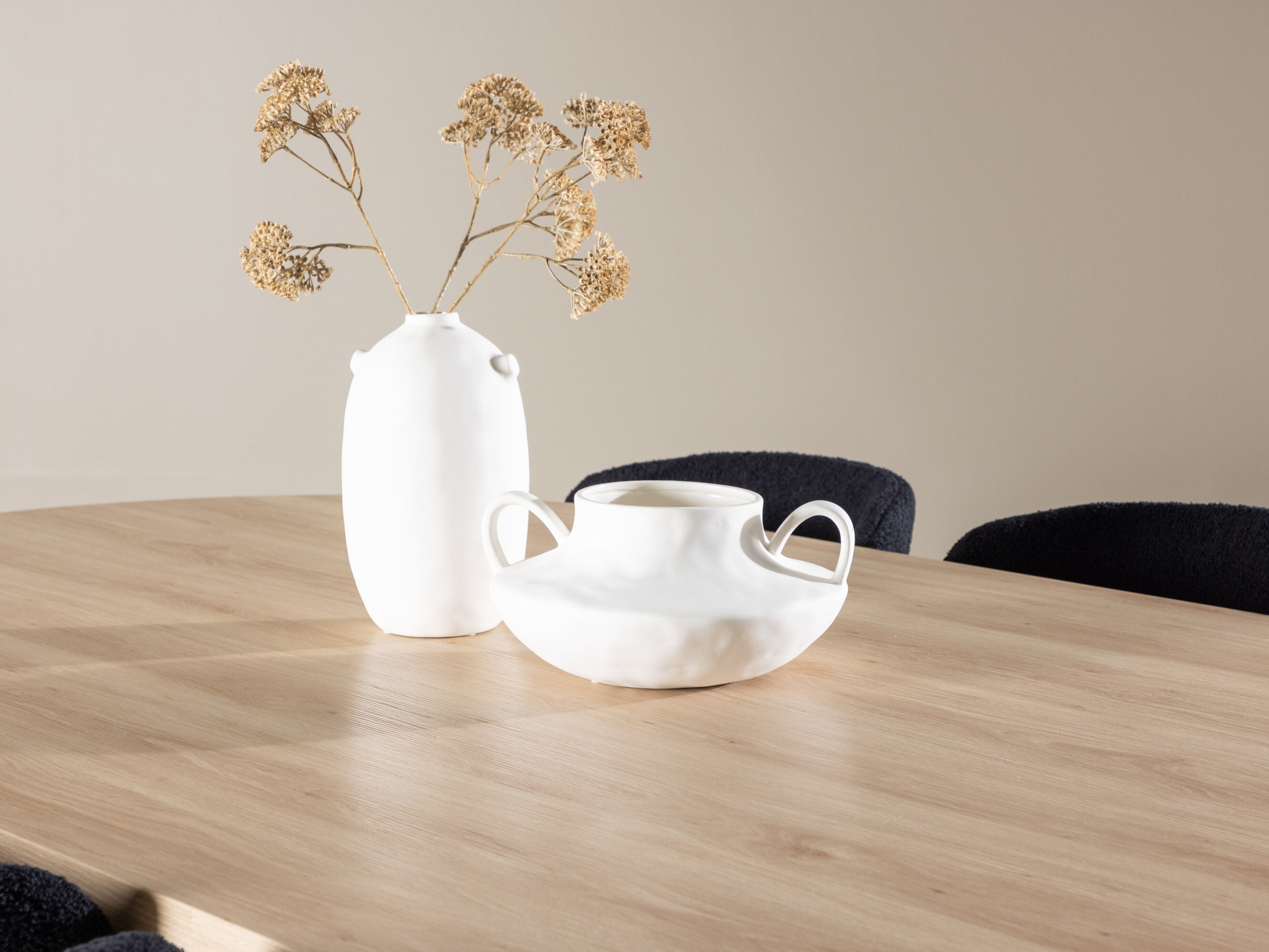 Valgomojo komplektas Dallas 4990 (Juoda)