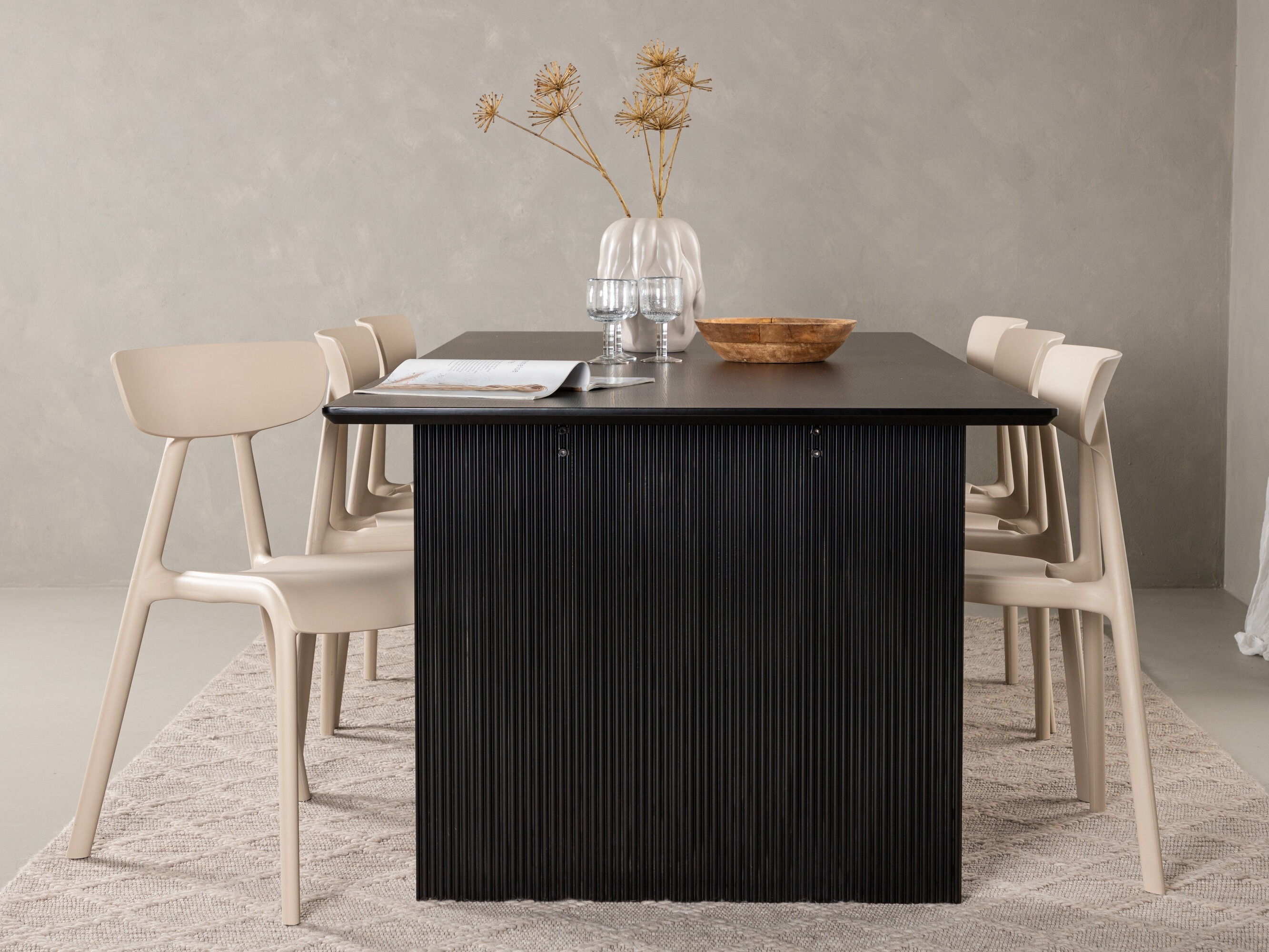 Valgomojo komplektas Dallas 4993 (Kreminė)