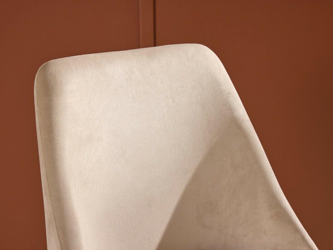 Valgomojo komplektas Dallas 4994 (Šviesi ruda + Juoda)