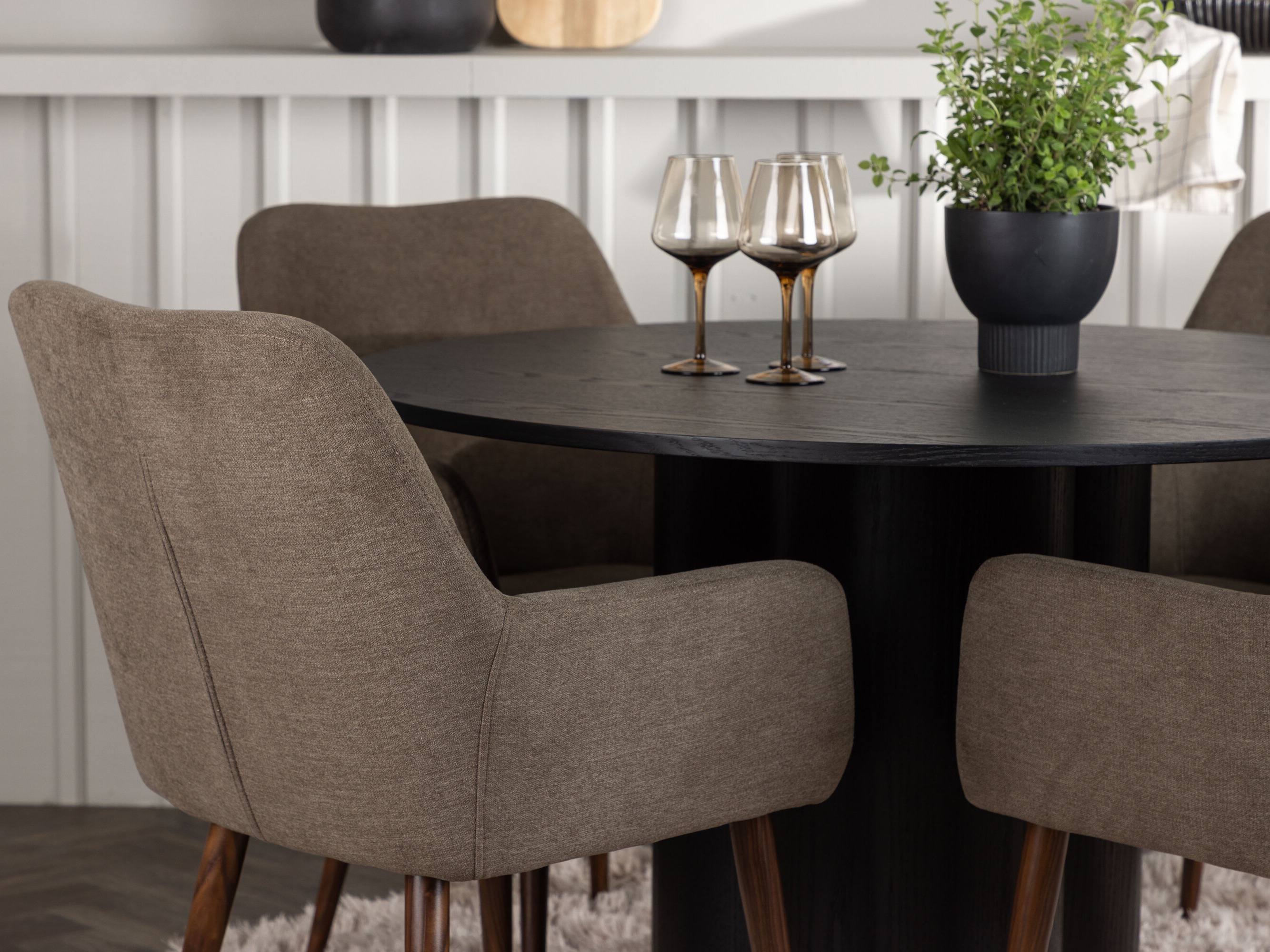 Valgomojo komplektas Dallas 5007