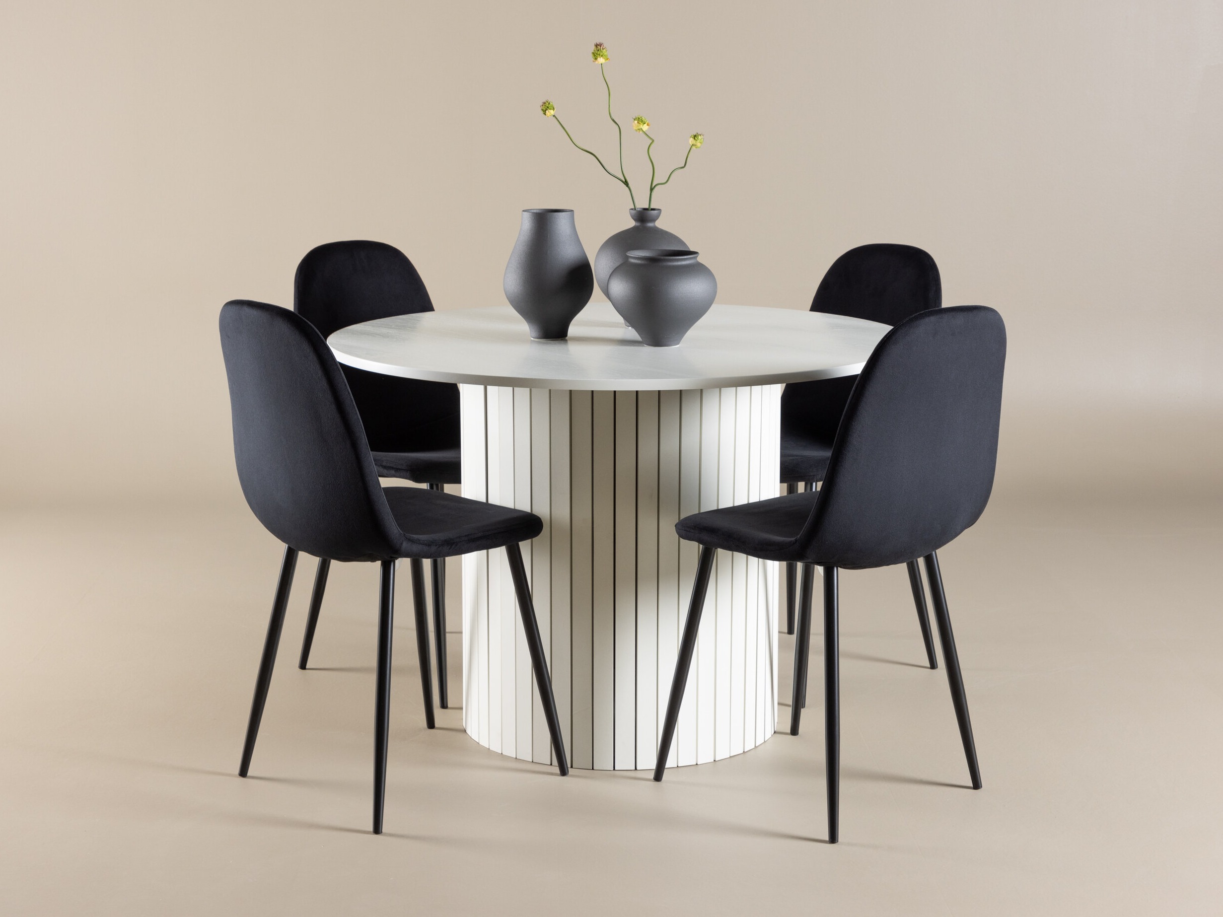 Valgomojo komplektas Dallas 5028 (Juoda)