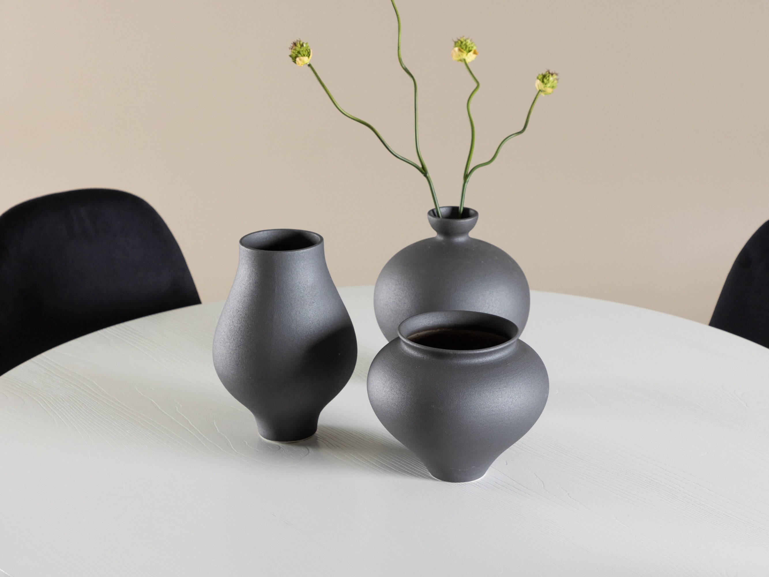 Valgomojo komplektas Dallas 5028 (Juoda)