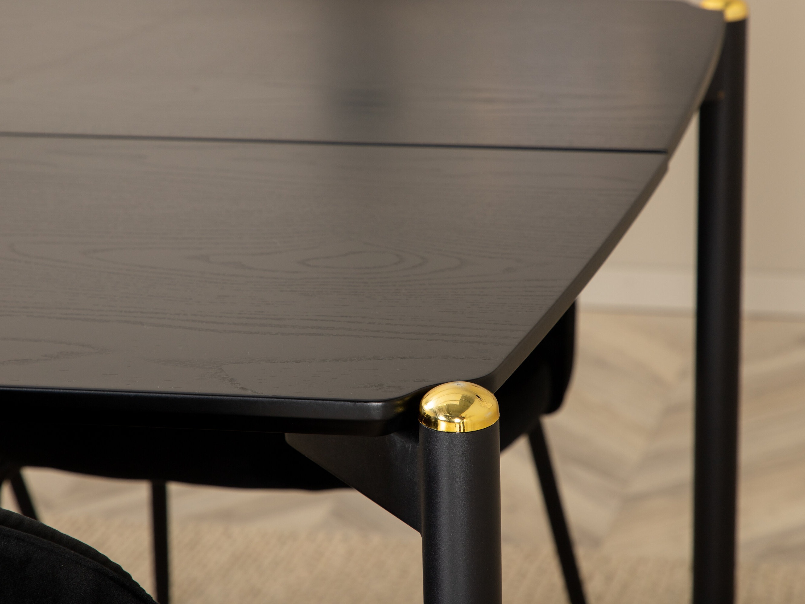 Valgomojo komplektas Dallas 5033