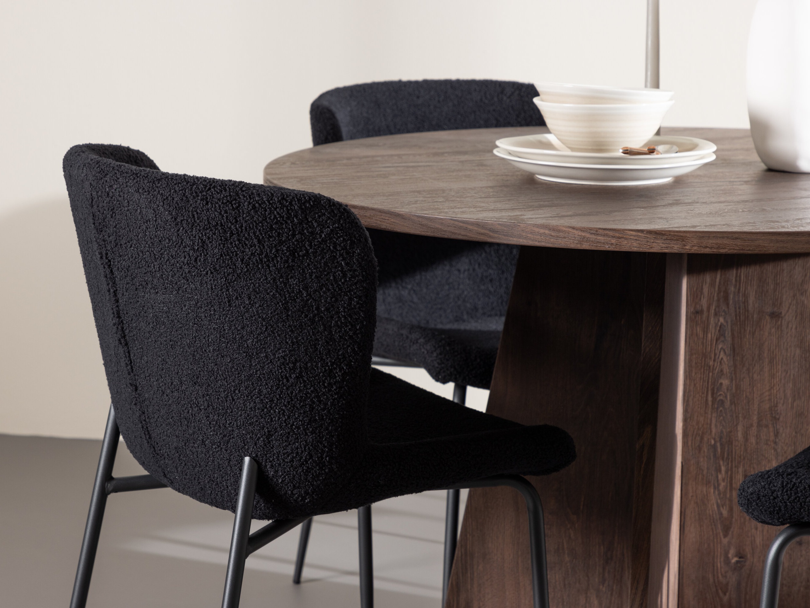 Valgomojo komplektas Dallas 5051 (Juoda)