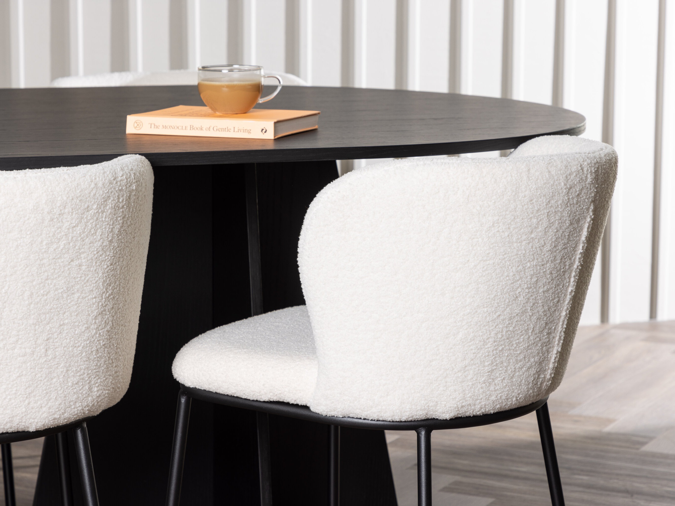 Valgomojo komplektas Dallas 5057