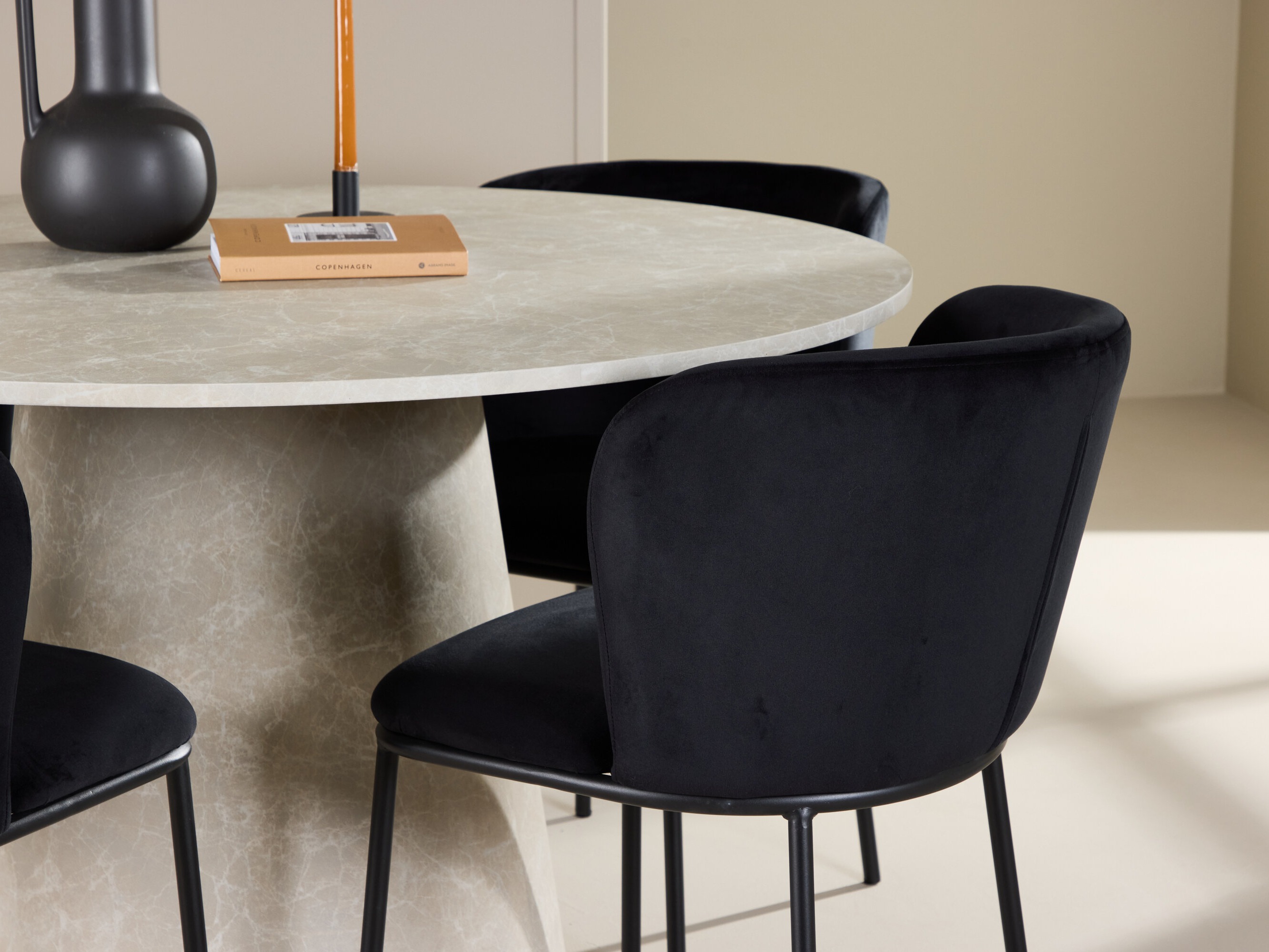 Valgomojo komplektas Dallas 5068