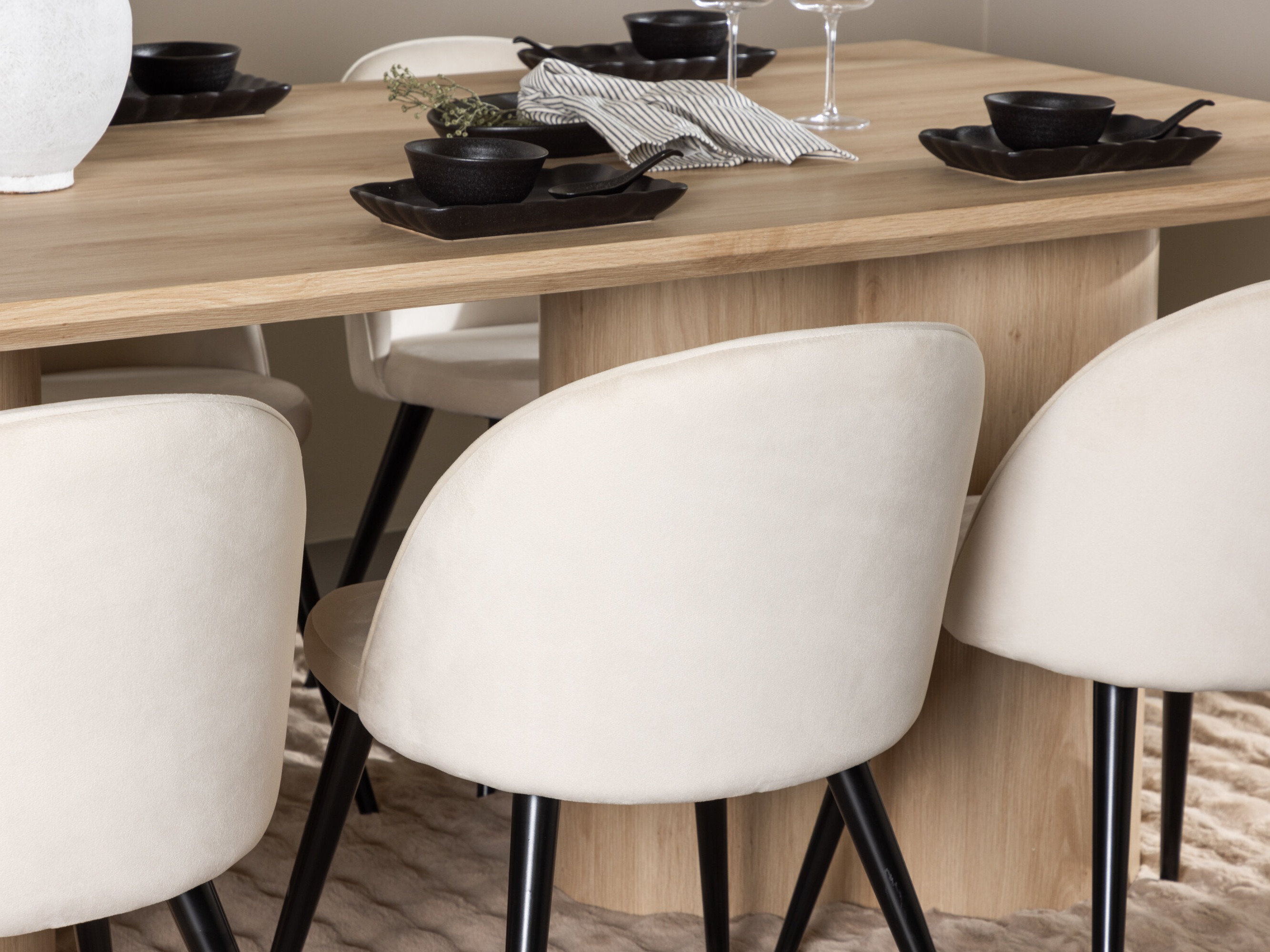 Valgomojo komplektas Dallas 5074