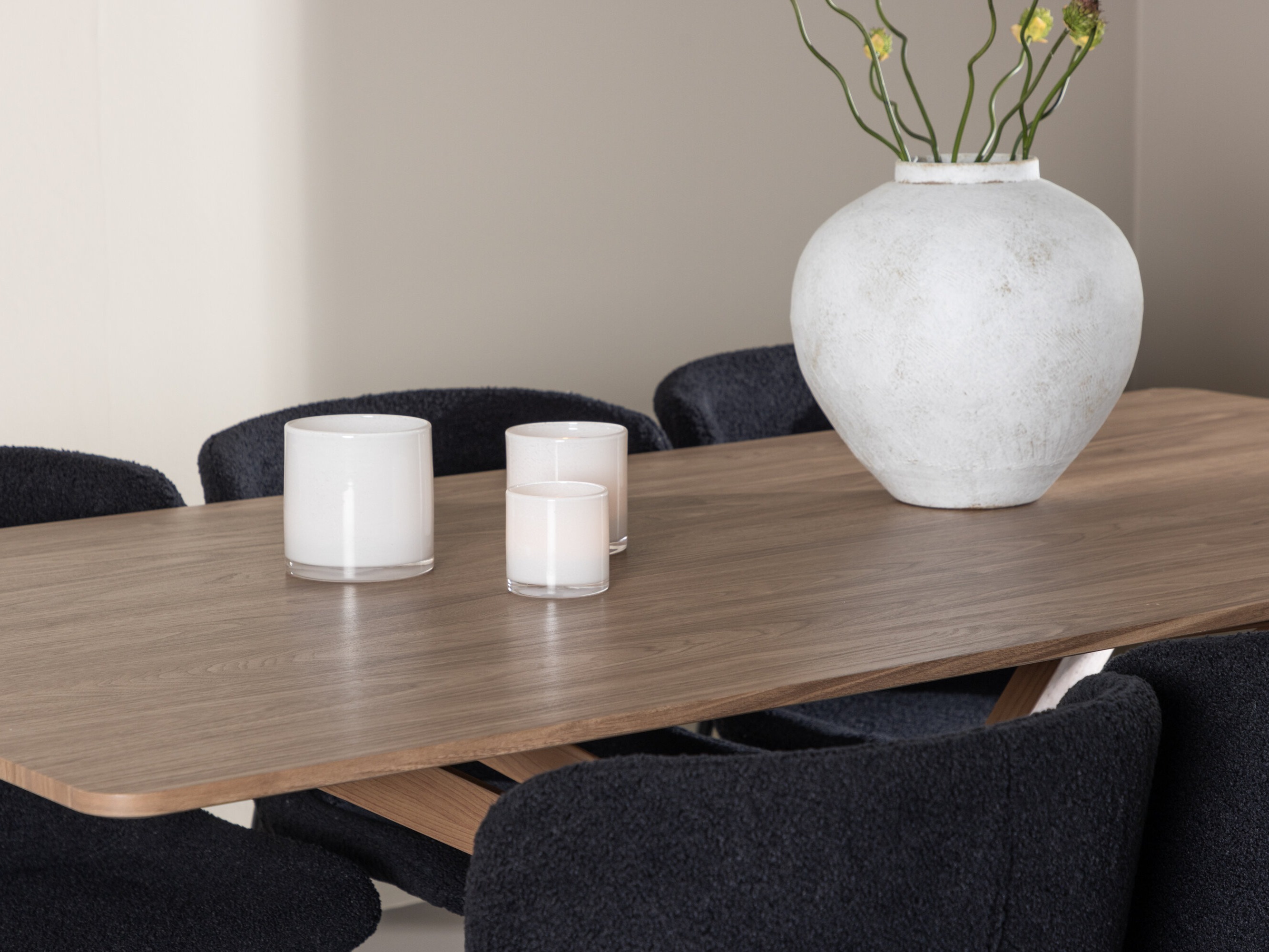 Valgomojo komplektas Dallas 5102 (Juoda)