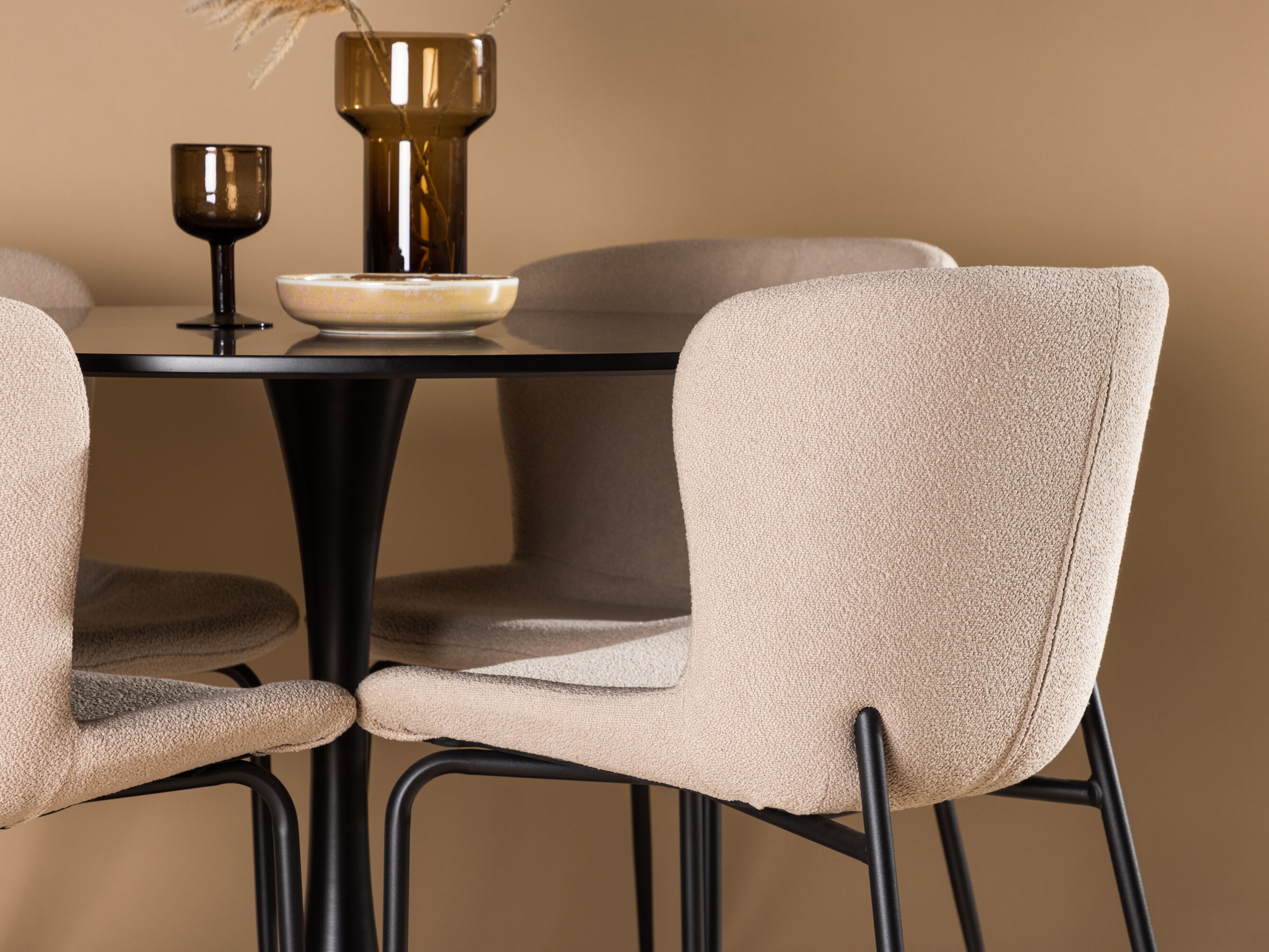 Valgomojo komplektas Dallas 5123