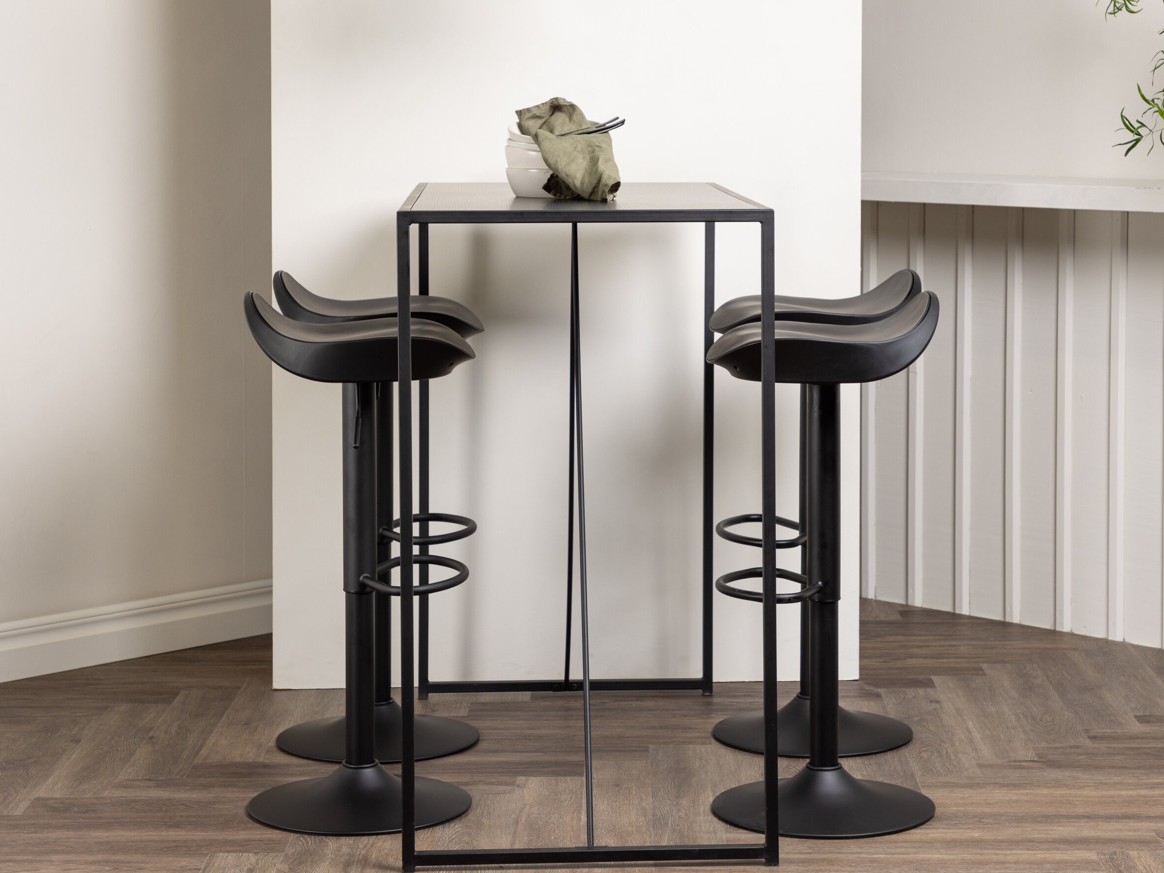 Valgomojo komplektas Dallas 5124