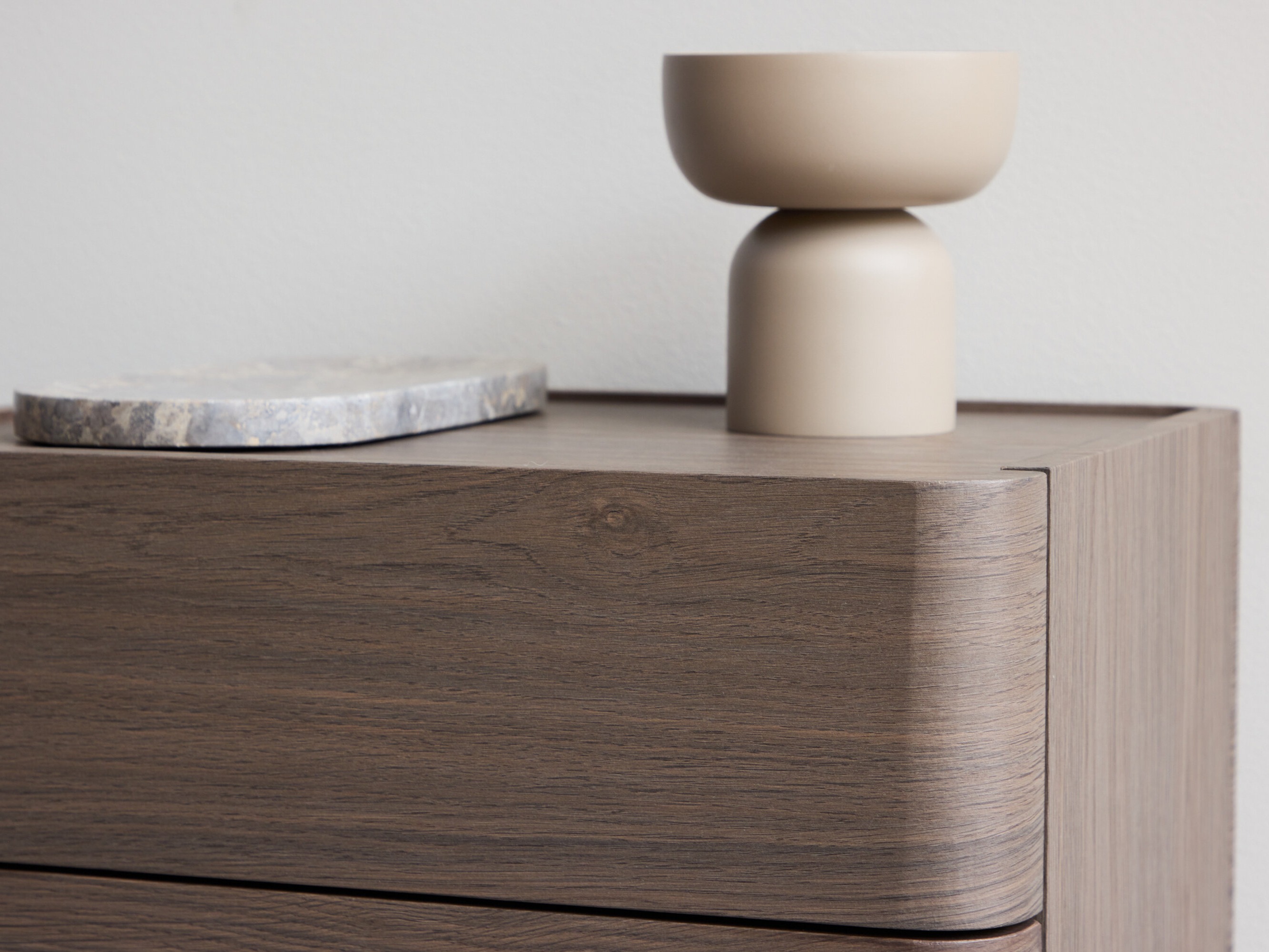 Naktinis staliukas Dallas 4744