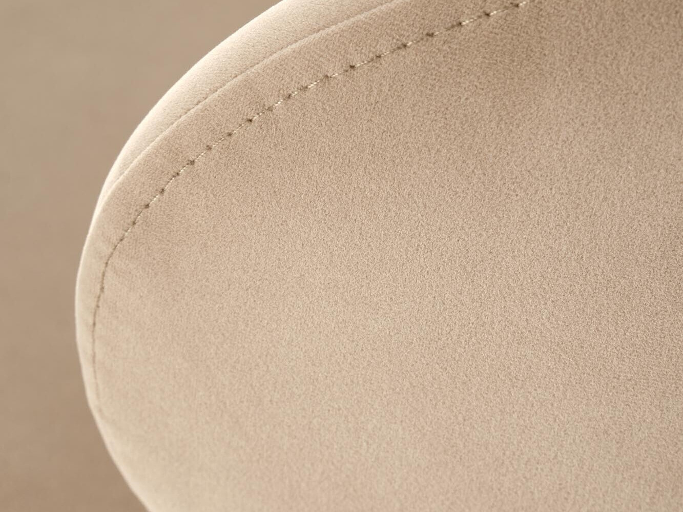 Pusbario kėdė ST8152