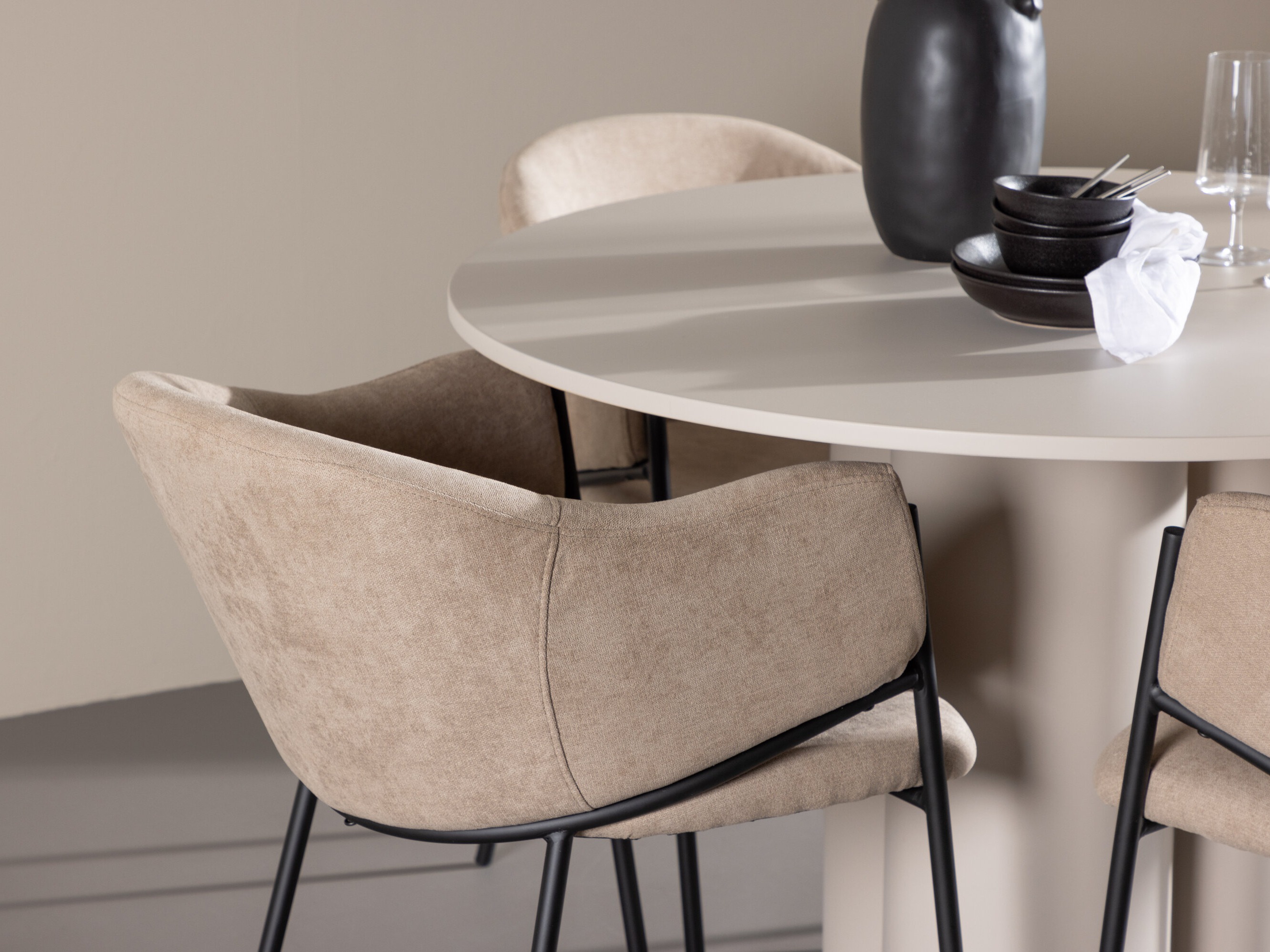 Valgomojo komplektas Dallas 5135