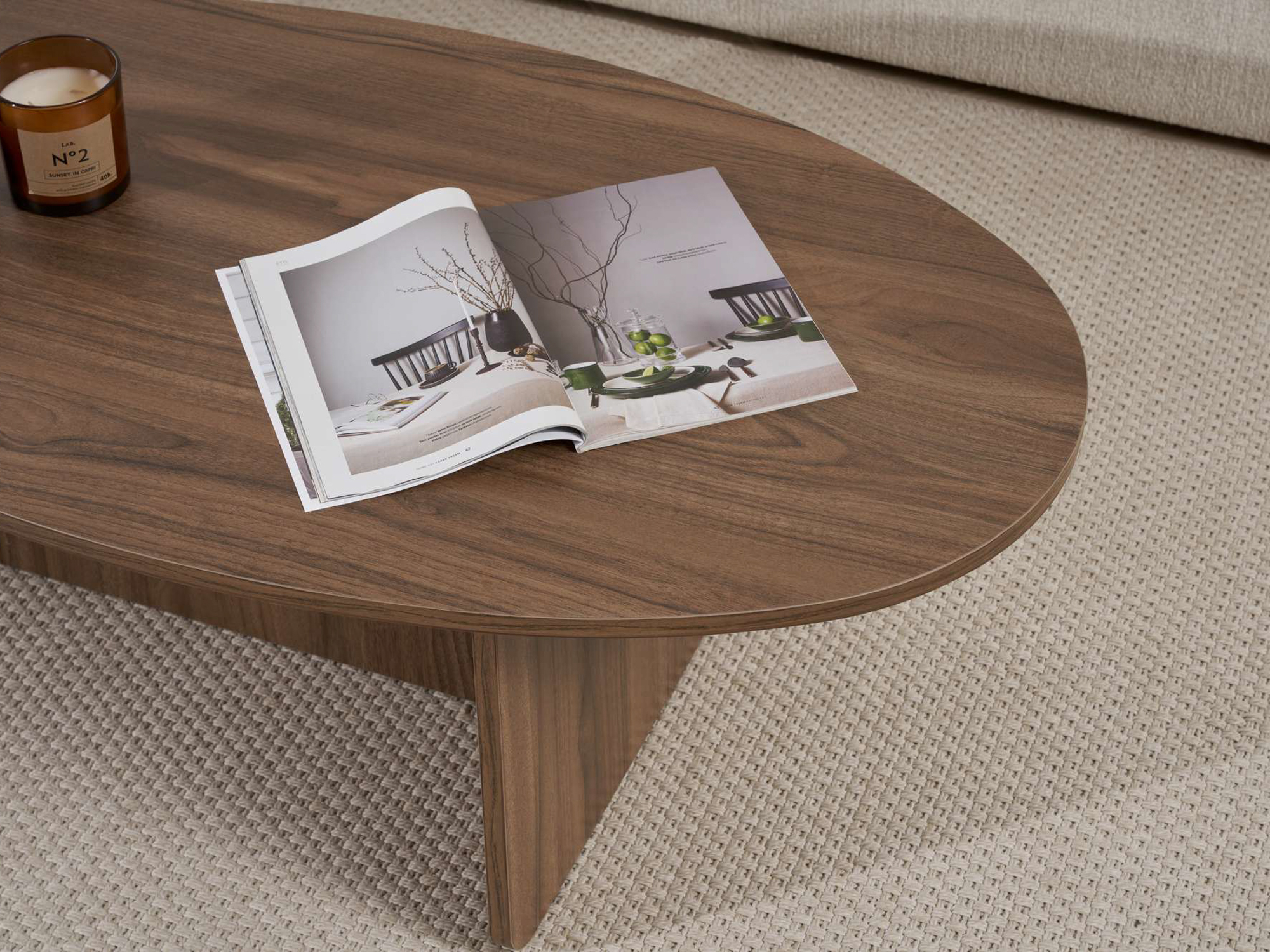 Žurnalinis staliukas Novato 139 (Graikinis riešutas)