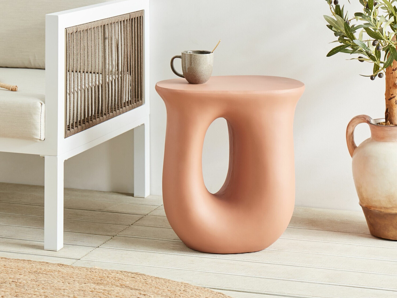 Šoninis staliukas ST8250