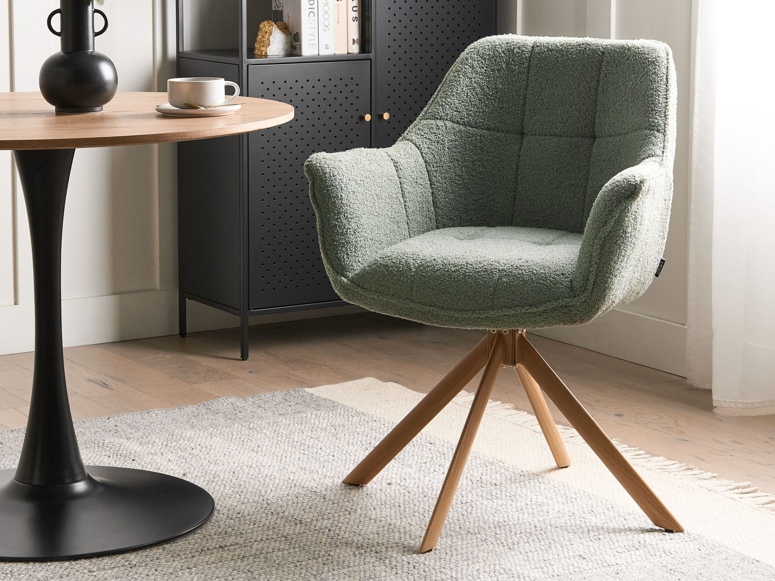 Kėdė Berwyn 2922 (Šviesi žalia)