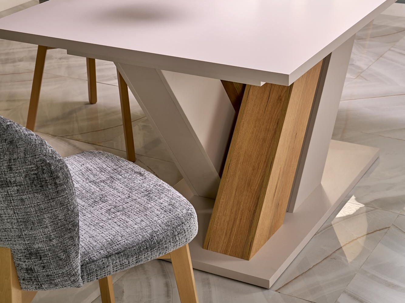 Stalas Houston 2091 (Ąžuolas + Kašmyras)