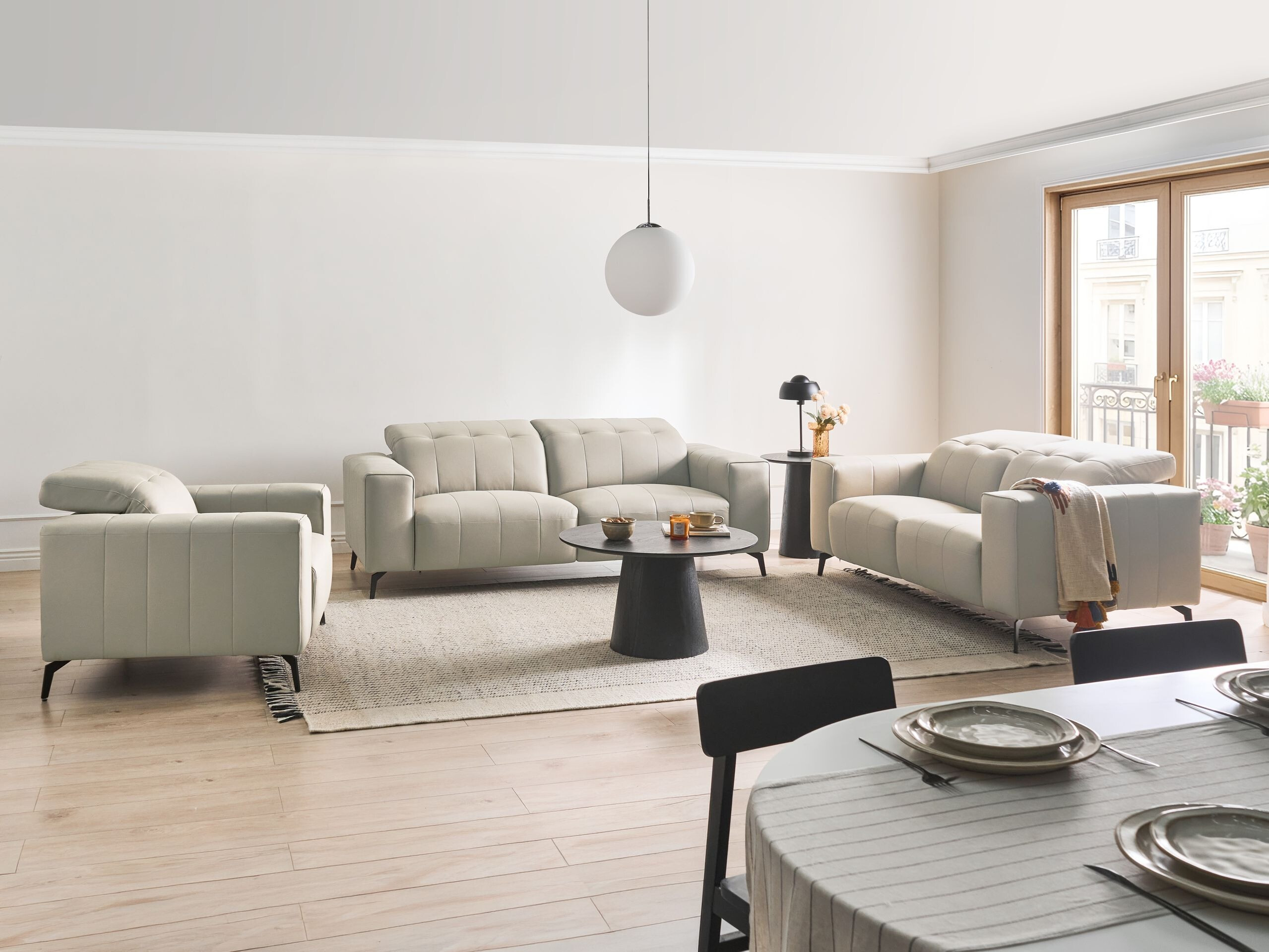 Minkštų baldų komplektas Berwyn 2948 (Šviesi smėlinė)