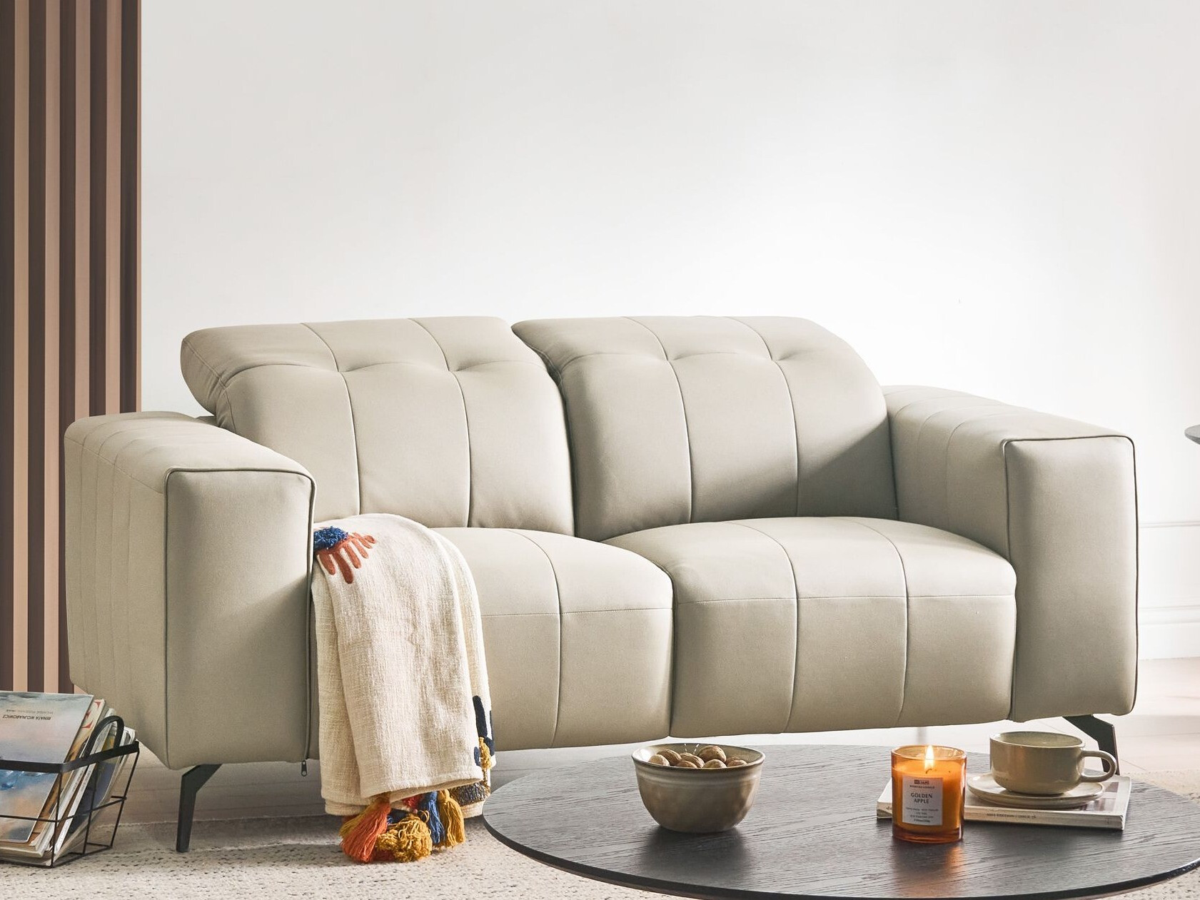 Sofa Berwyn 2947 (Šviesi smėlinė)