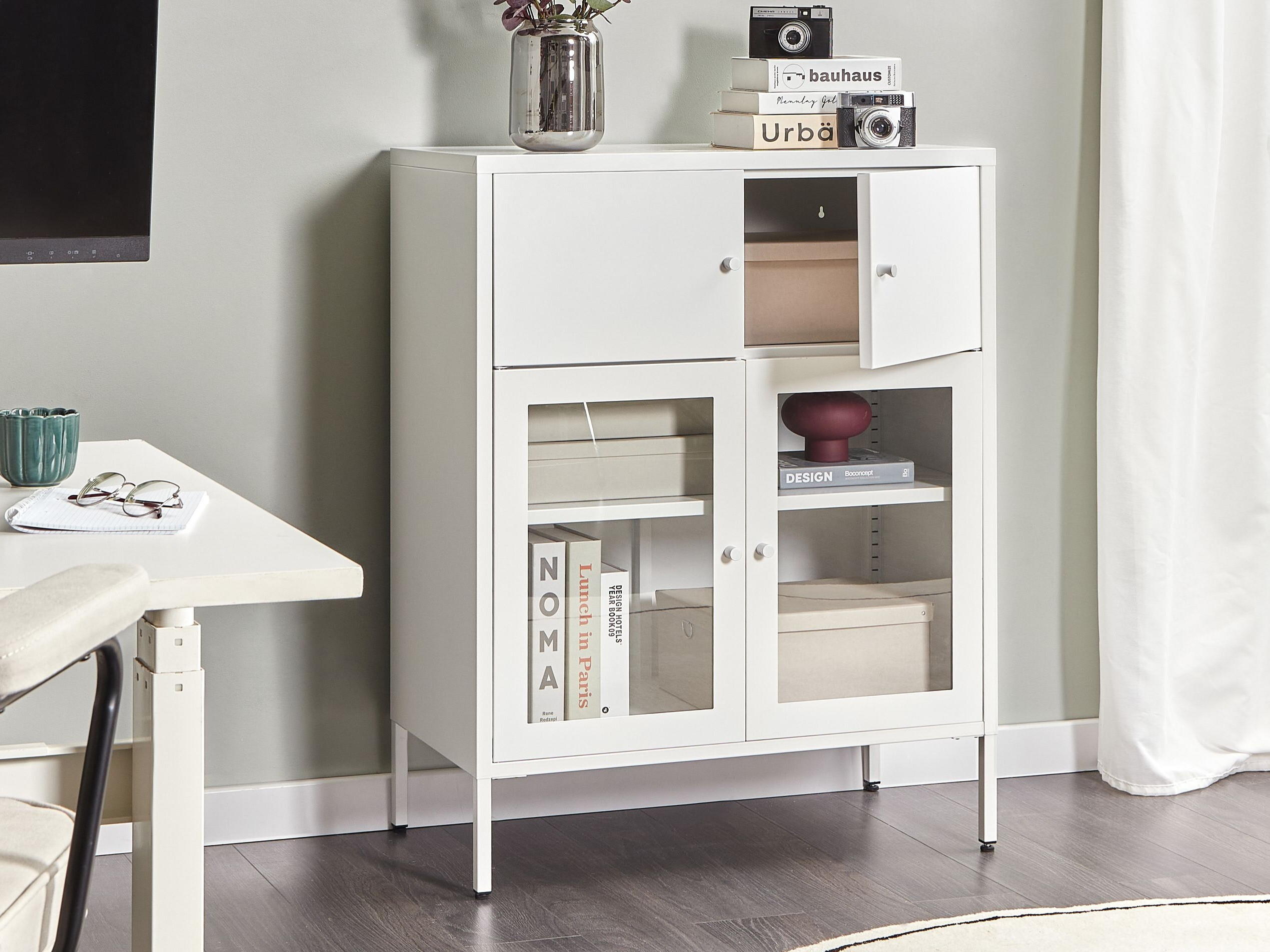 Spintelė Berwyn 2992 (Balta)