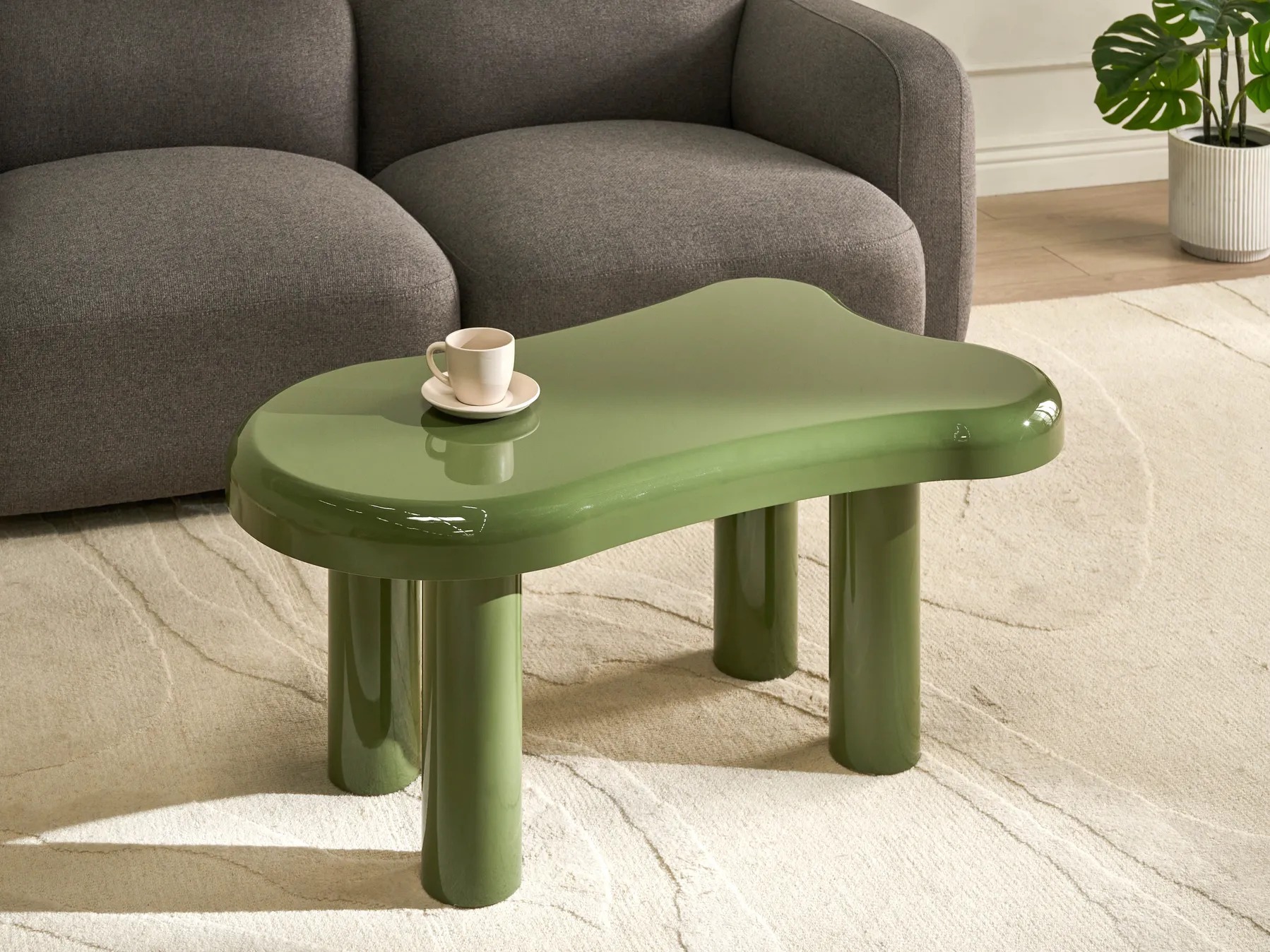 Žurnalinis staliukas Berwyn 2973