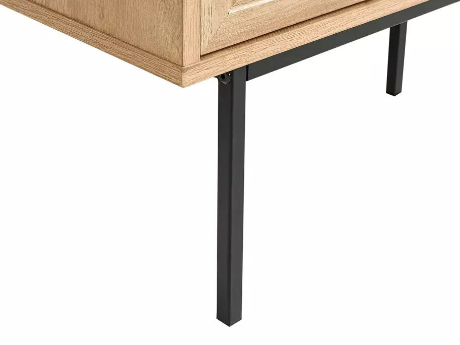 TV staliukas Levfelu 109