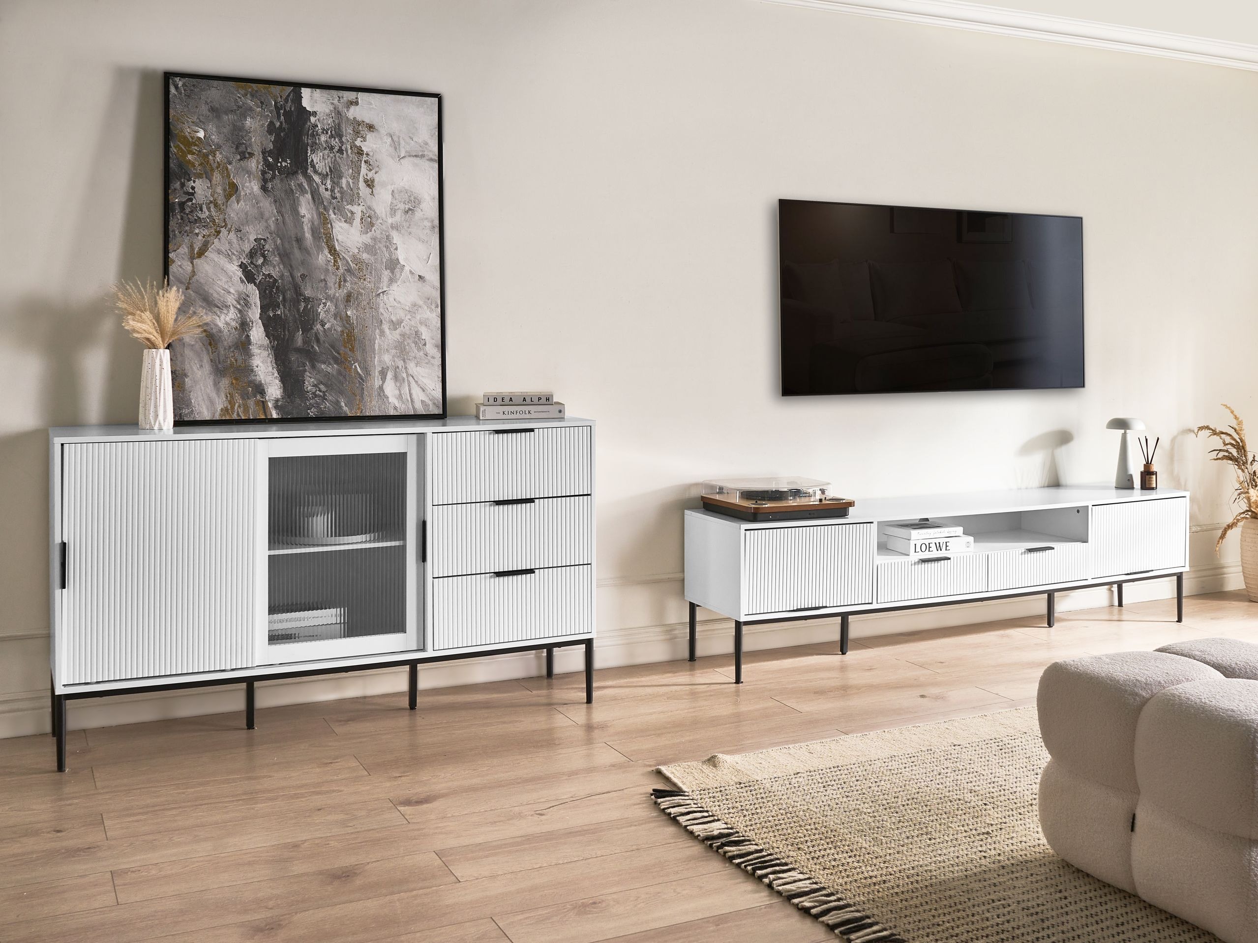 TV staliukas Berwyn 3025