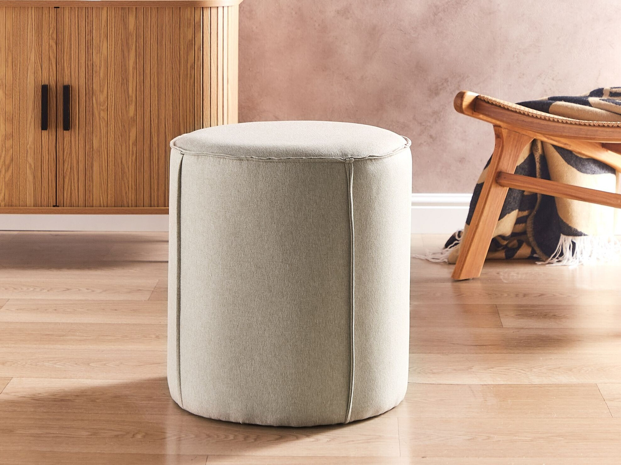 Pufas Berwyn 3001 (Smėlinė)