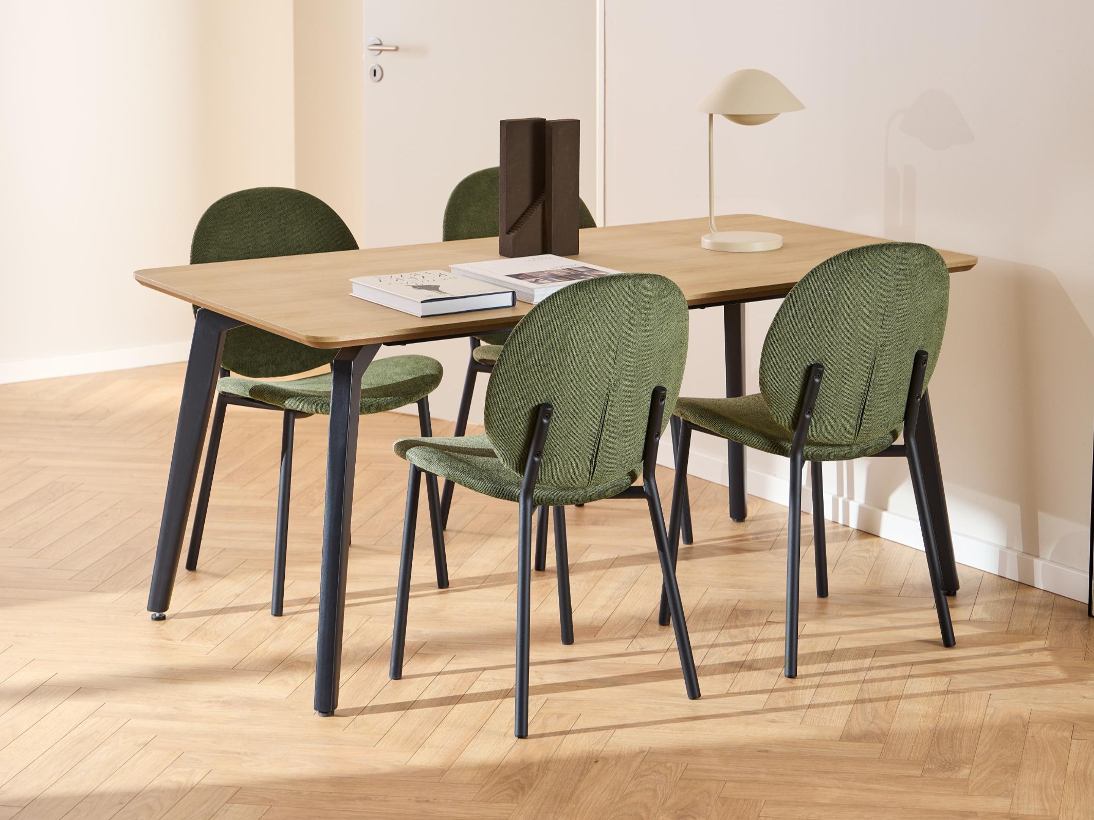 Valgomojo komplektas Norsica 1028