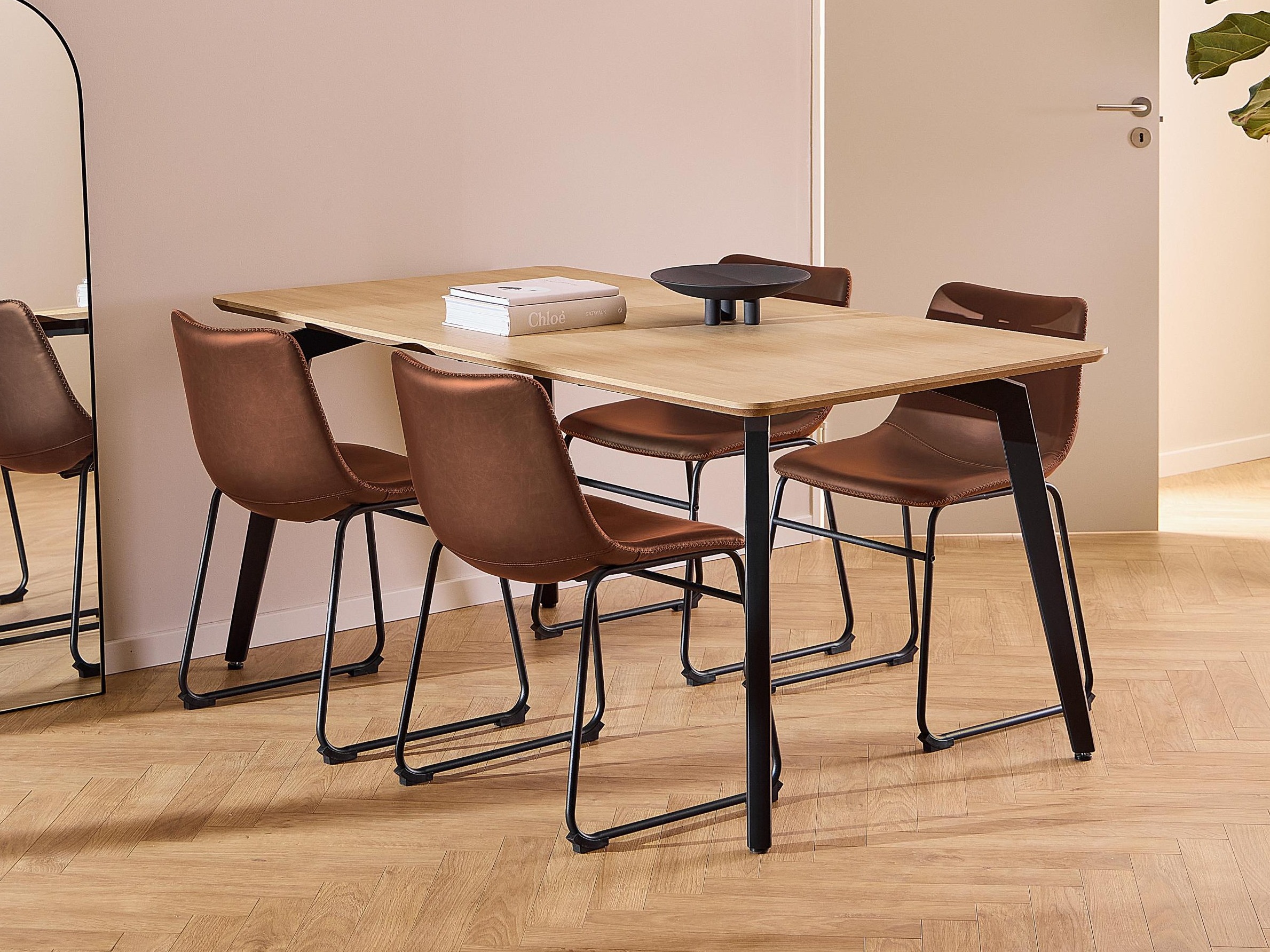 Valgomojo komplektas Norsica 1029