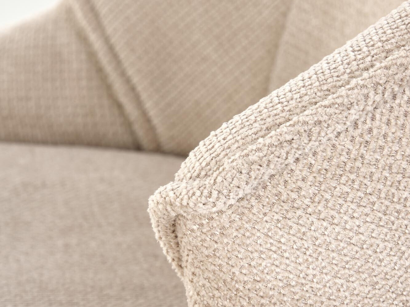 Baro kėdė ST8343 su pažeista pakuote