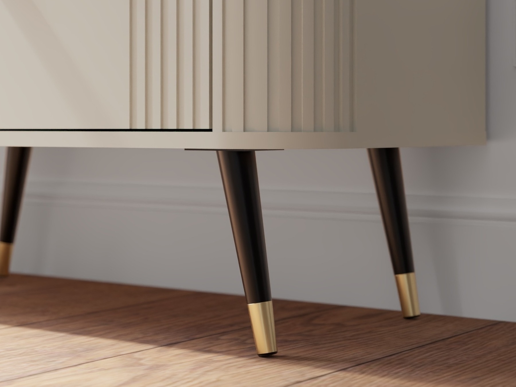 Naktinis staliukas Mormone 104