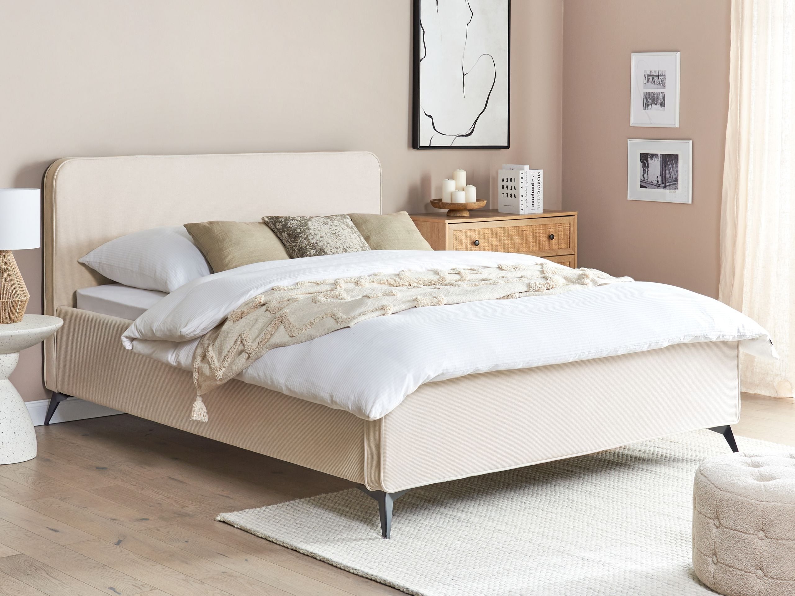 Lova Berwyn 601 (Smėlinė)