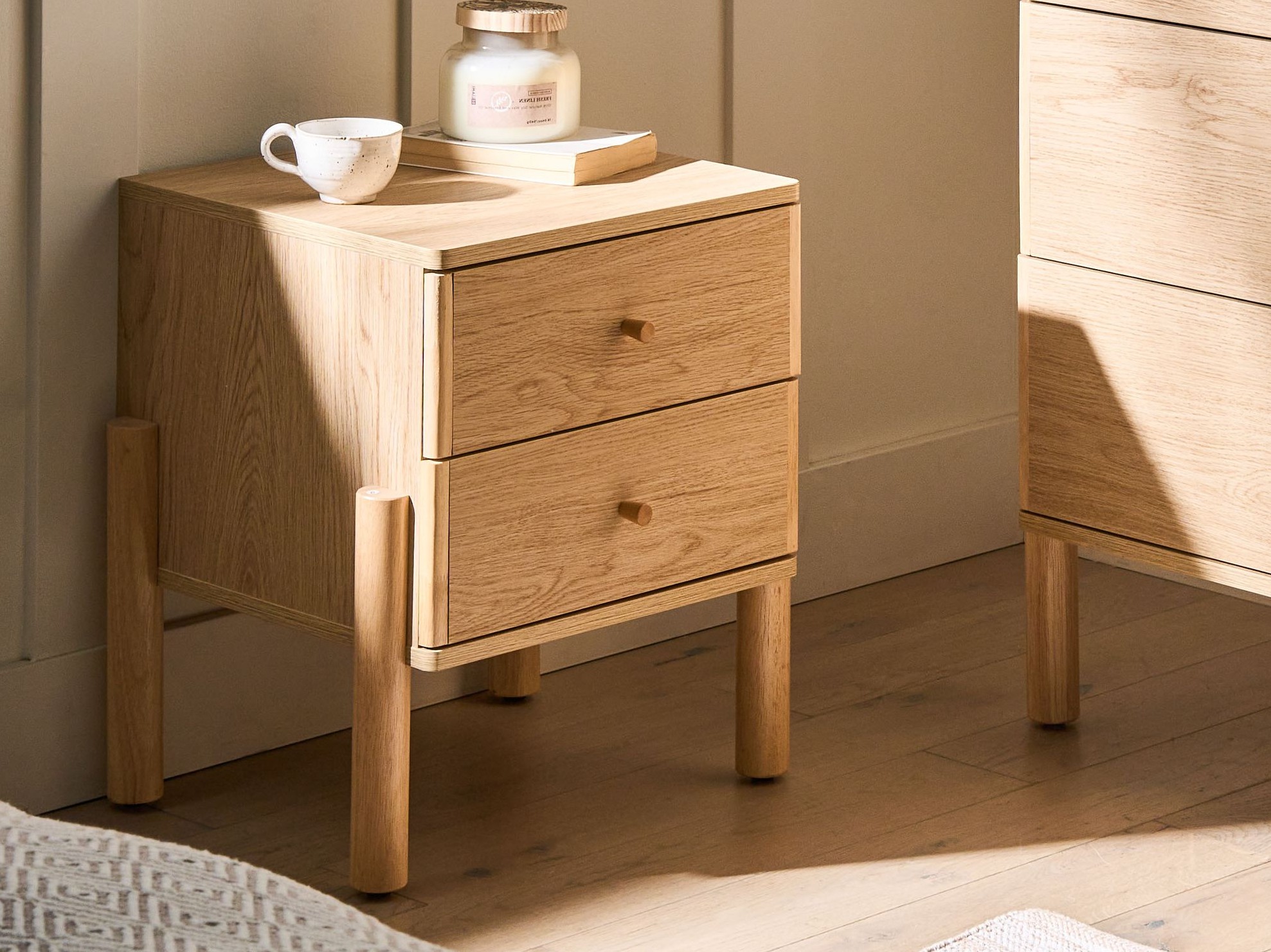 Naktinis staliukas Berwyn 3200