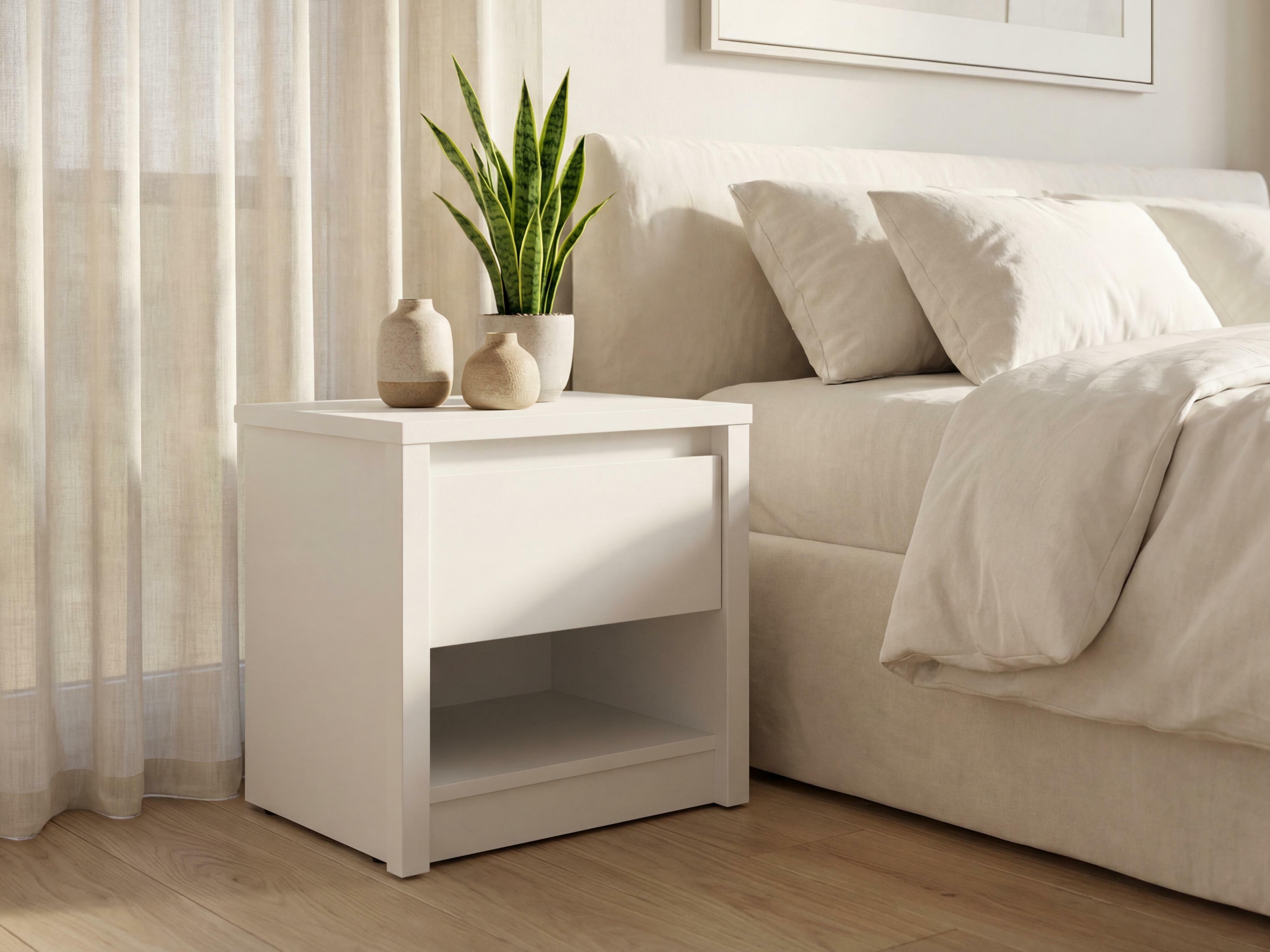 Naktinis staliukas Lomleve 114