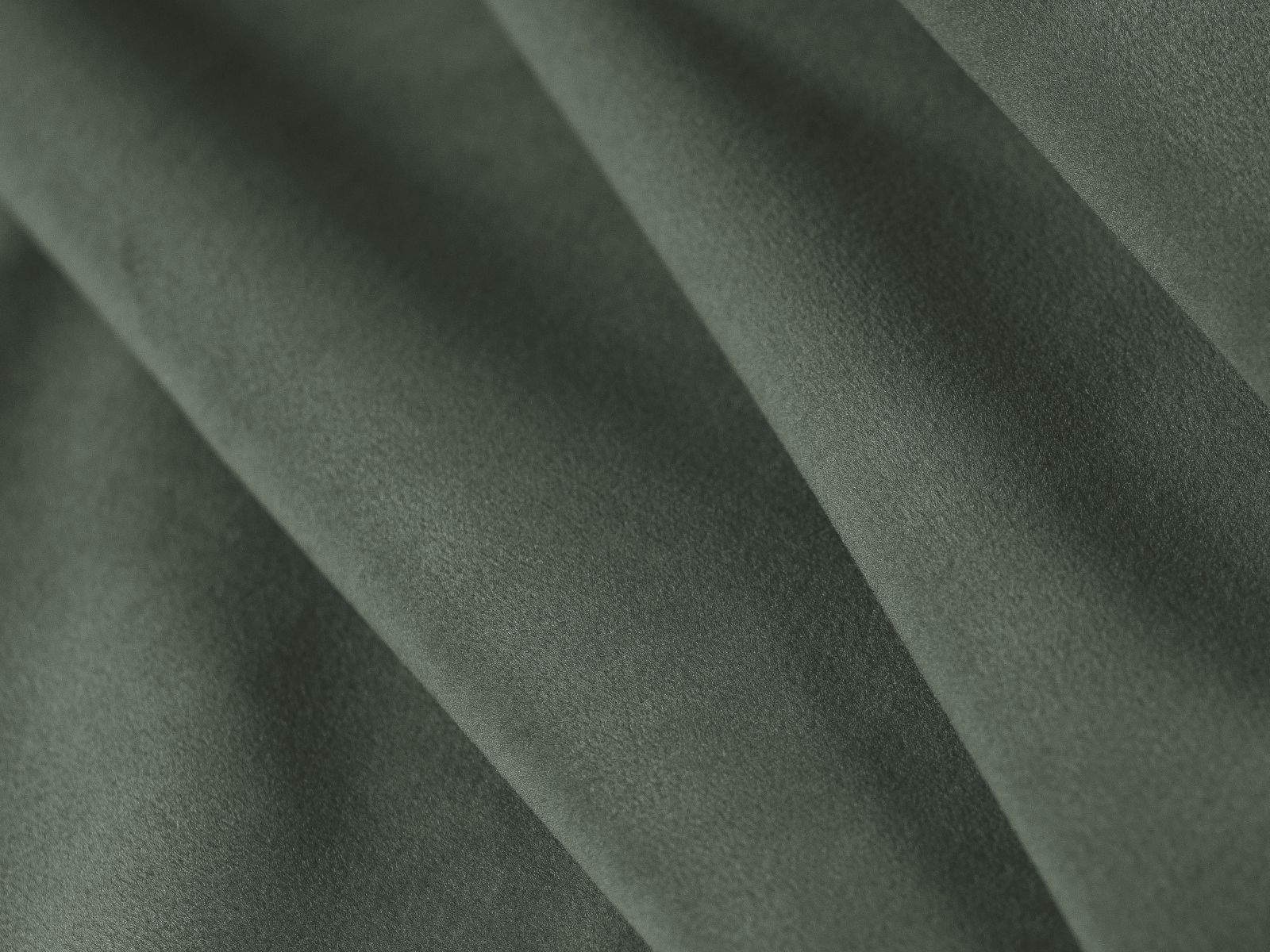 Lova Beckley 334 (Magic Velvet 2243)