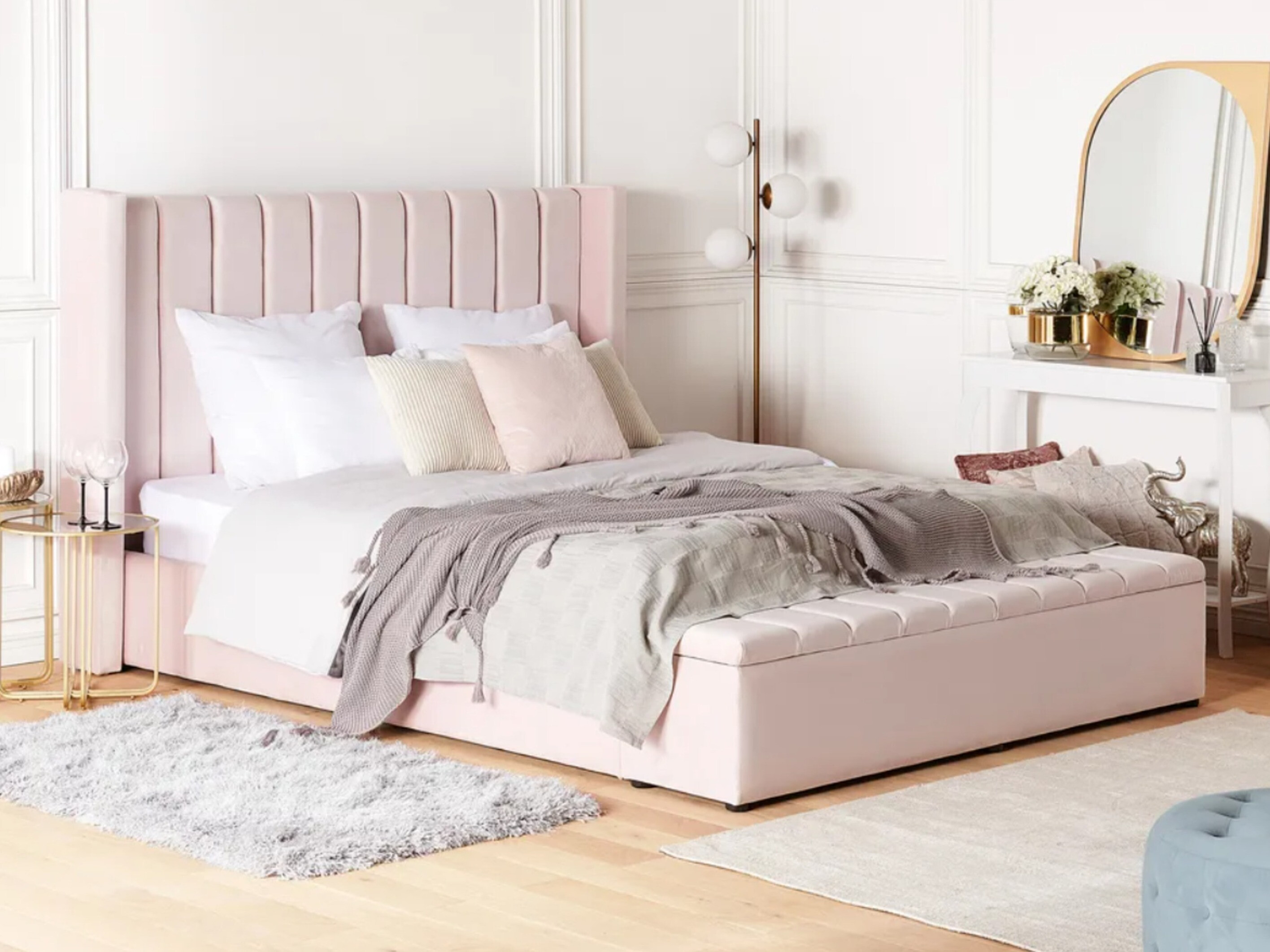 Lova Berwyn 682 (Šviesi rožinė)