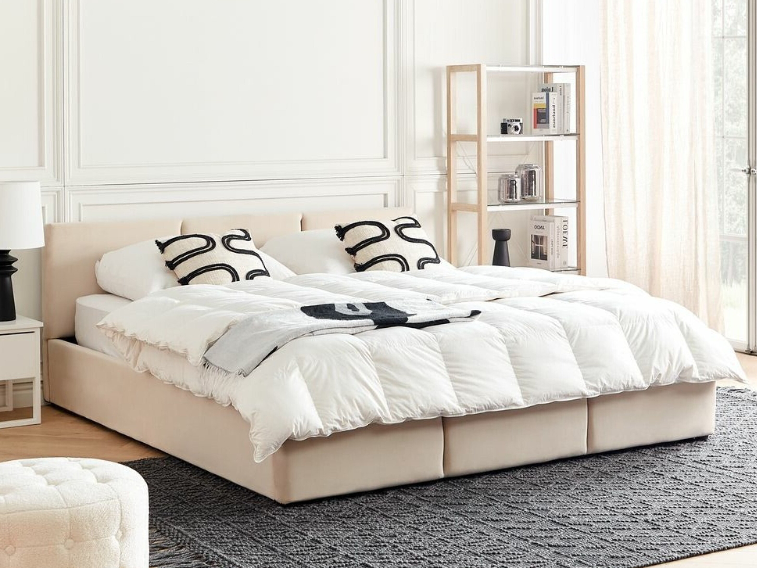 Lova Berwyn 1780 (Smėlinė)