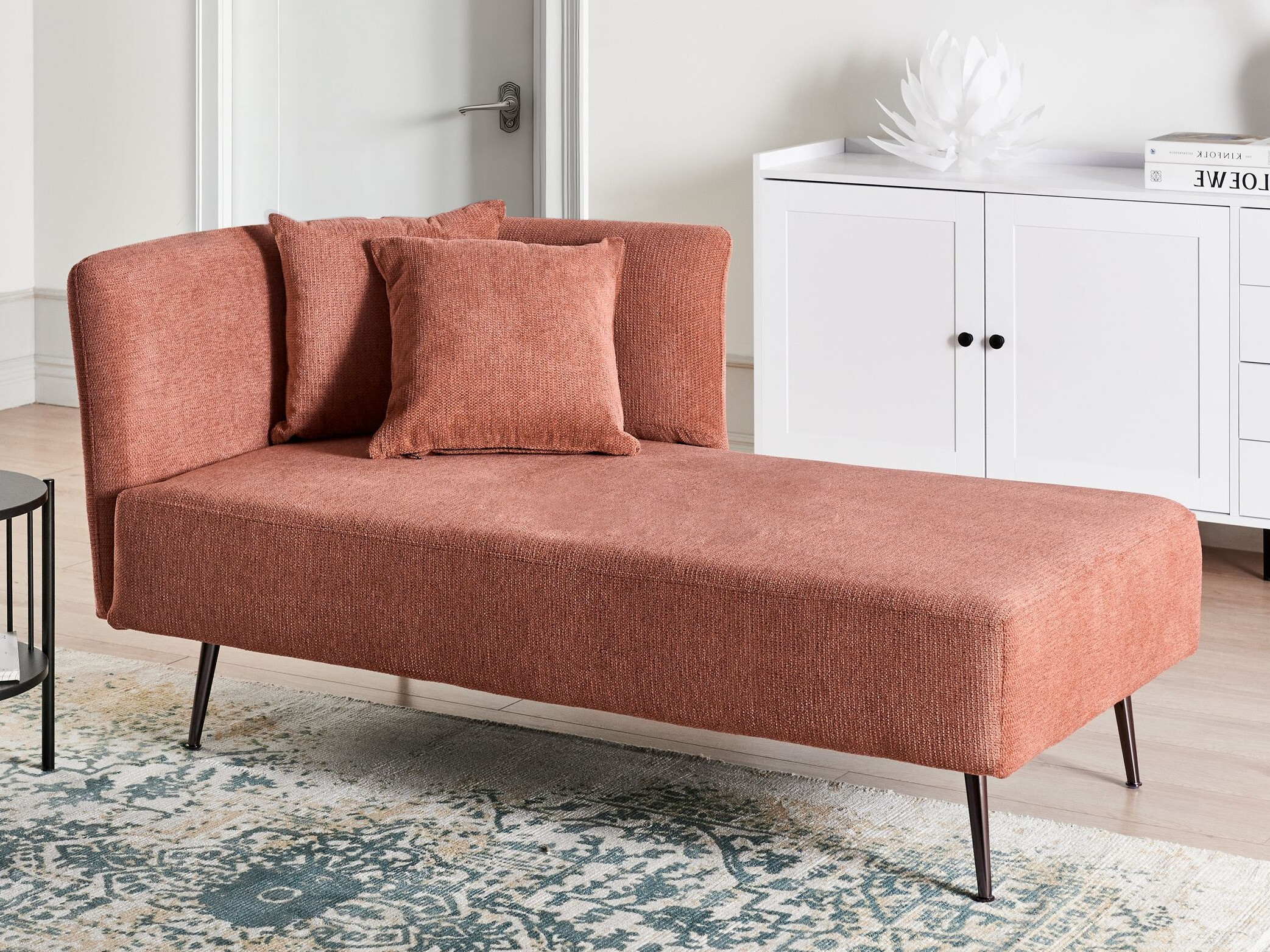 Kušetė Berwyn 1062 (Raudona)