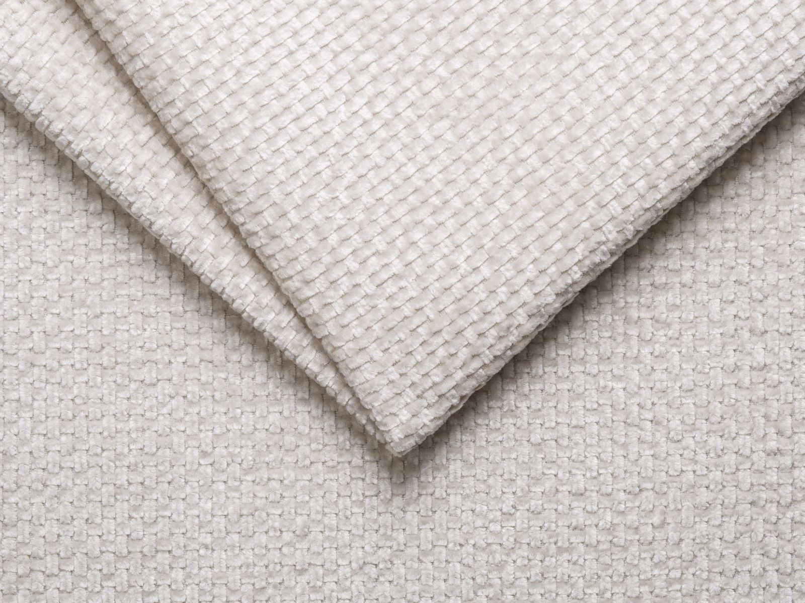 Lova Beckley 339 (Eden 2 Kriaušėl)