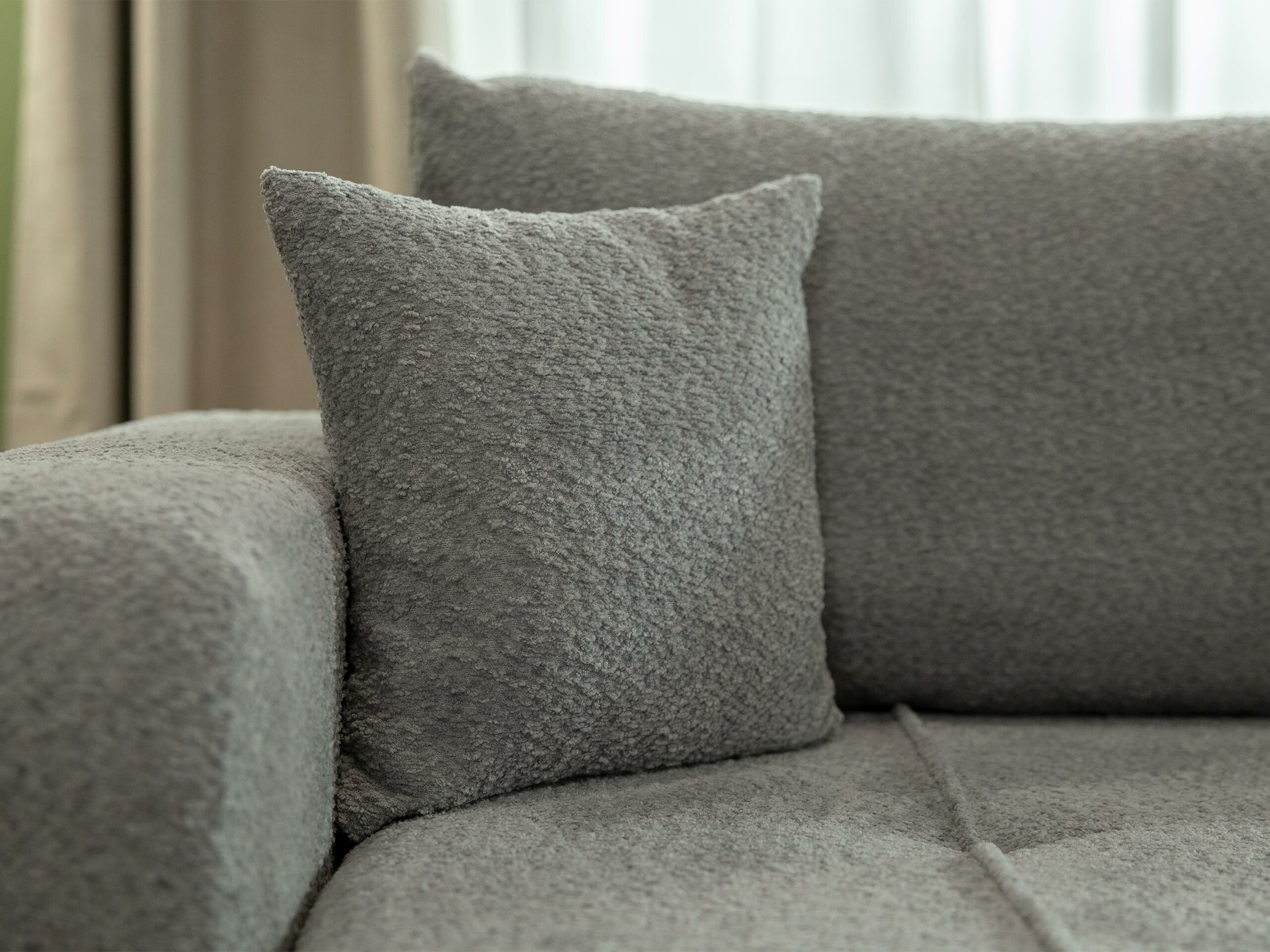 Minkštas kampas ST8528 su pažeista pakuote