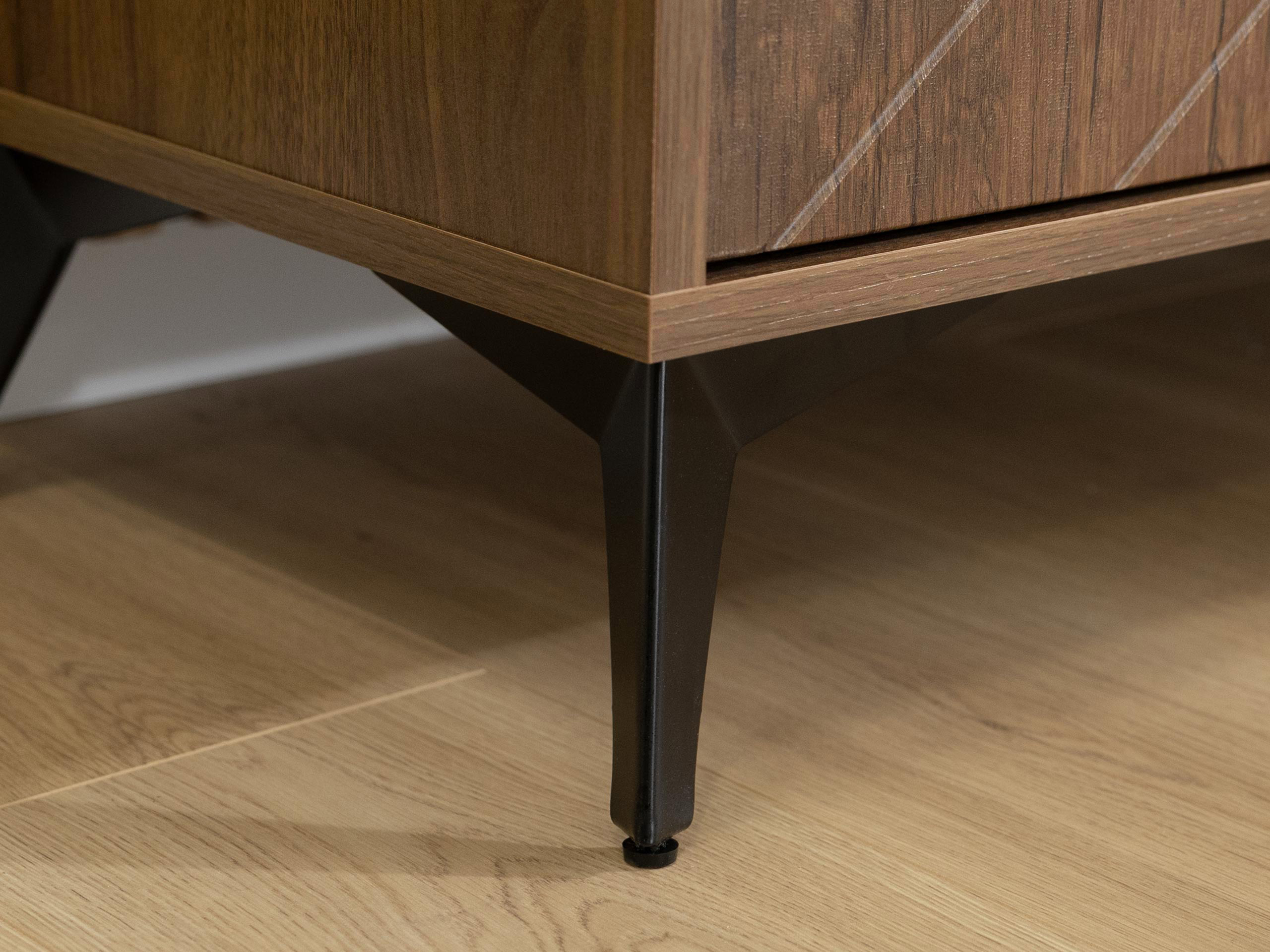 Naktinis staliukas Comfivo Citrus I