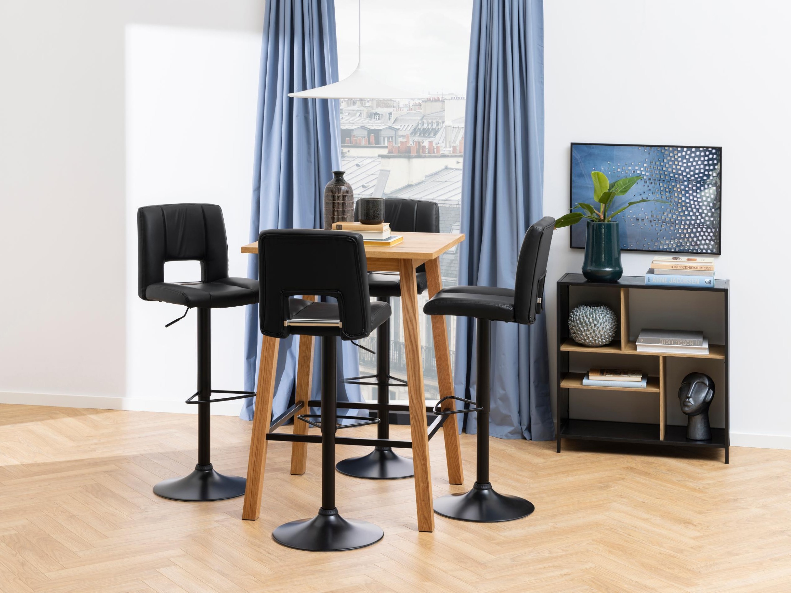 Pusbario kėdė Norsica 174