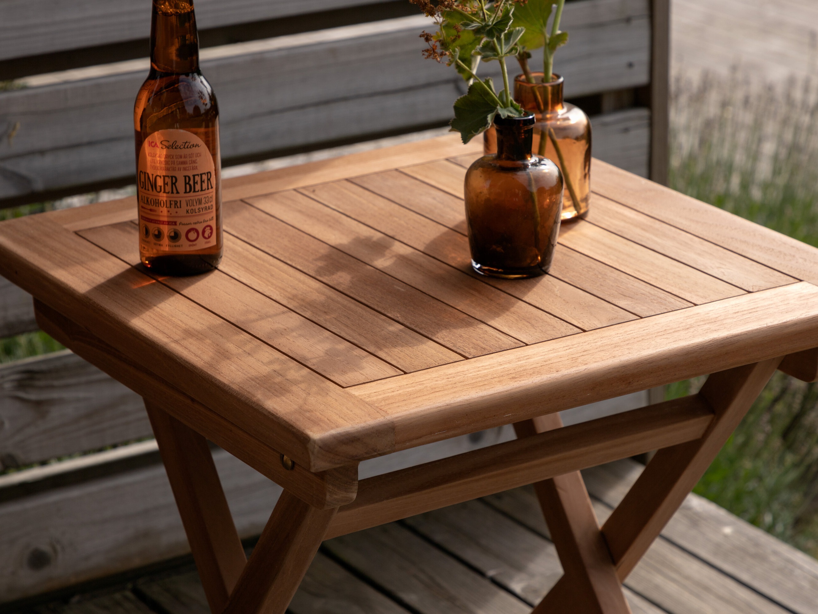 Lauko staliukas Nunova 136