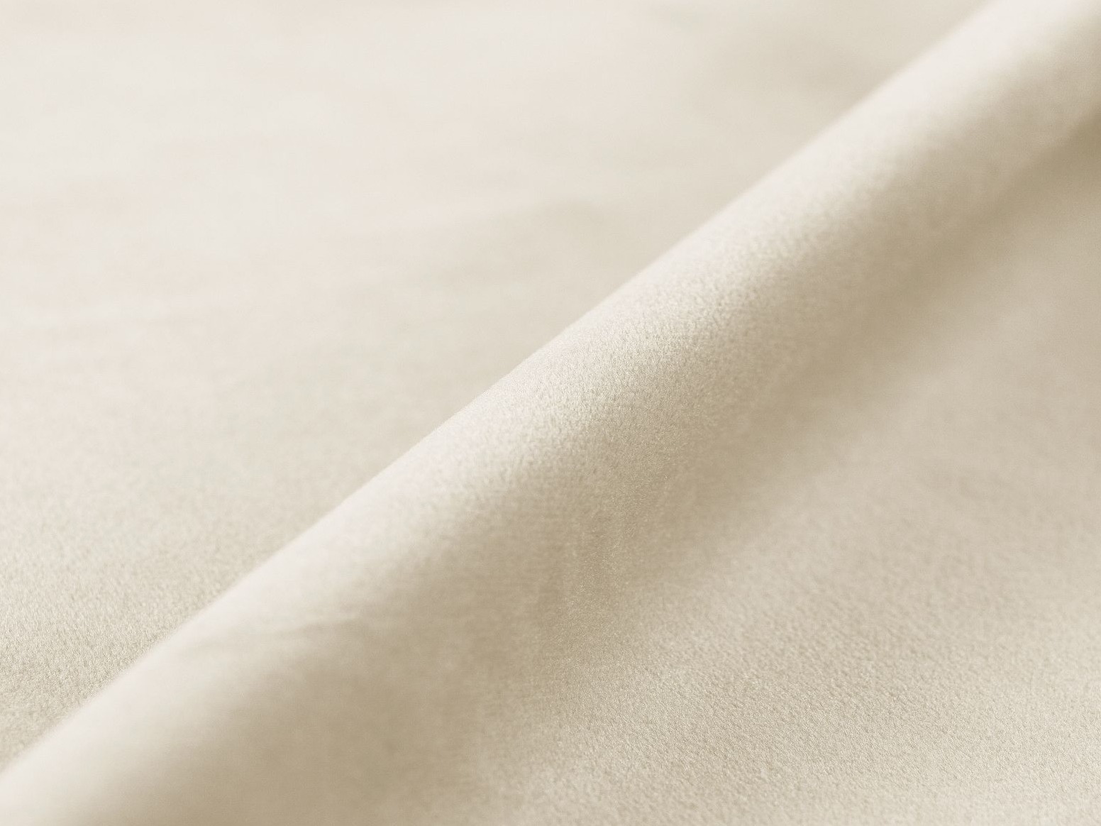 Lova Cirleve 113 (Paris Cream)